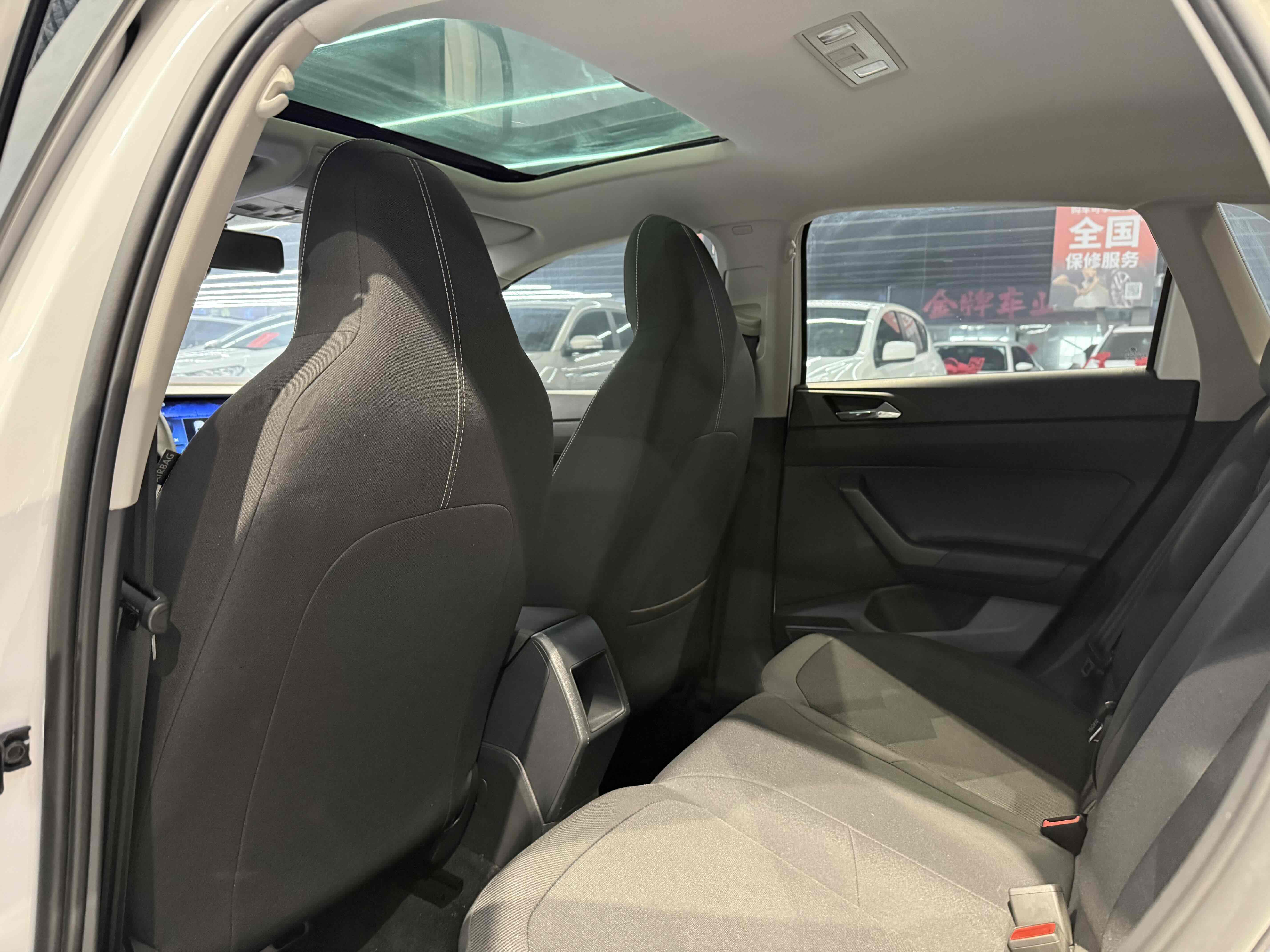 Polo 2021 car image #6