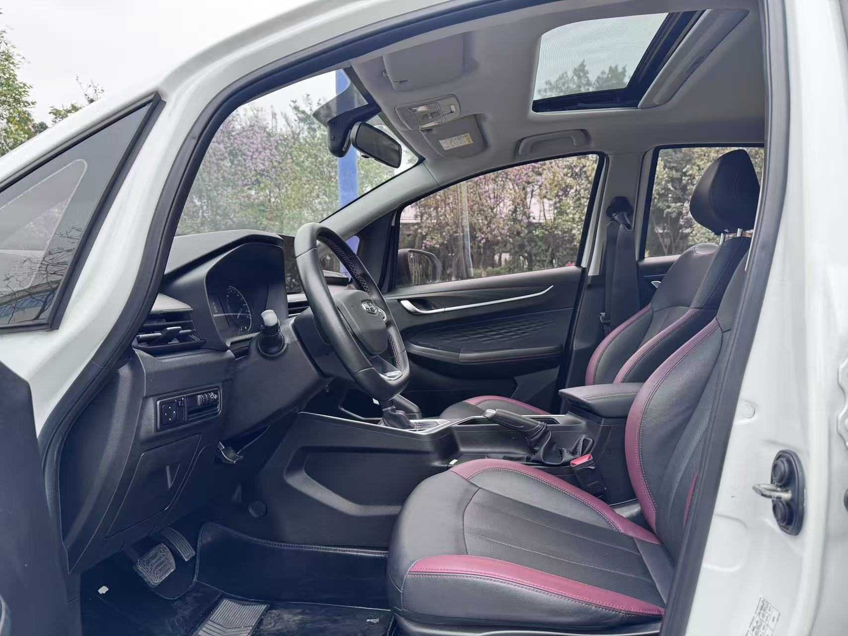 Vision X3 2021 immagine di auto #6