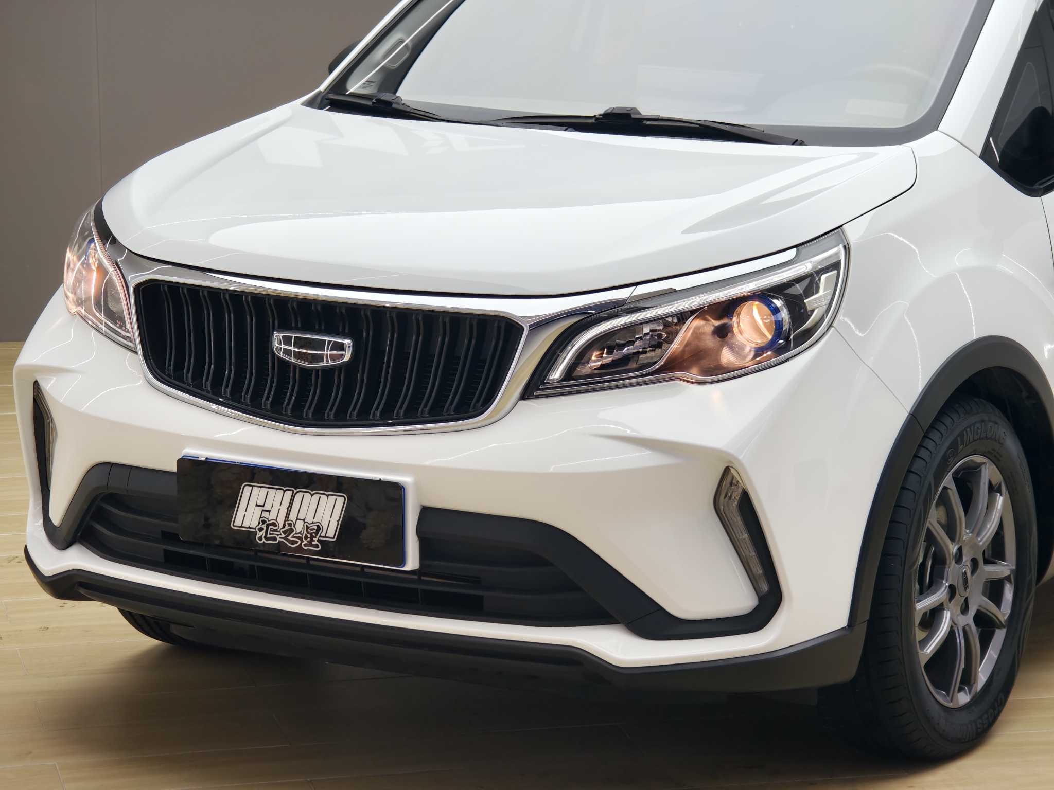 GEELY Vision X3 2021 immagine di auto #6