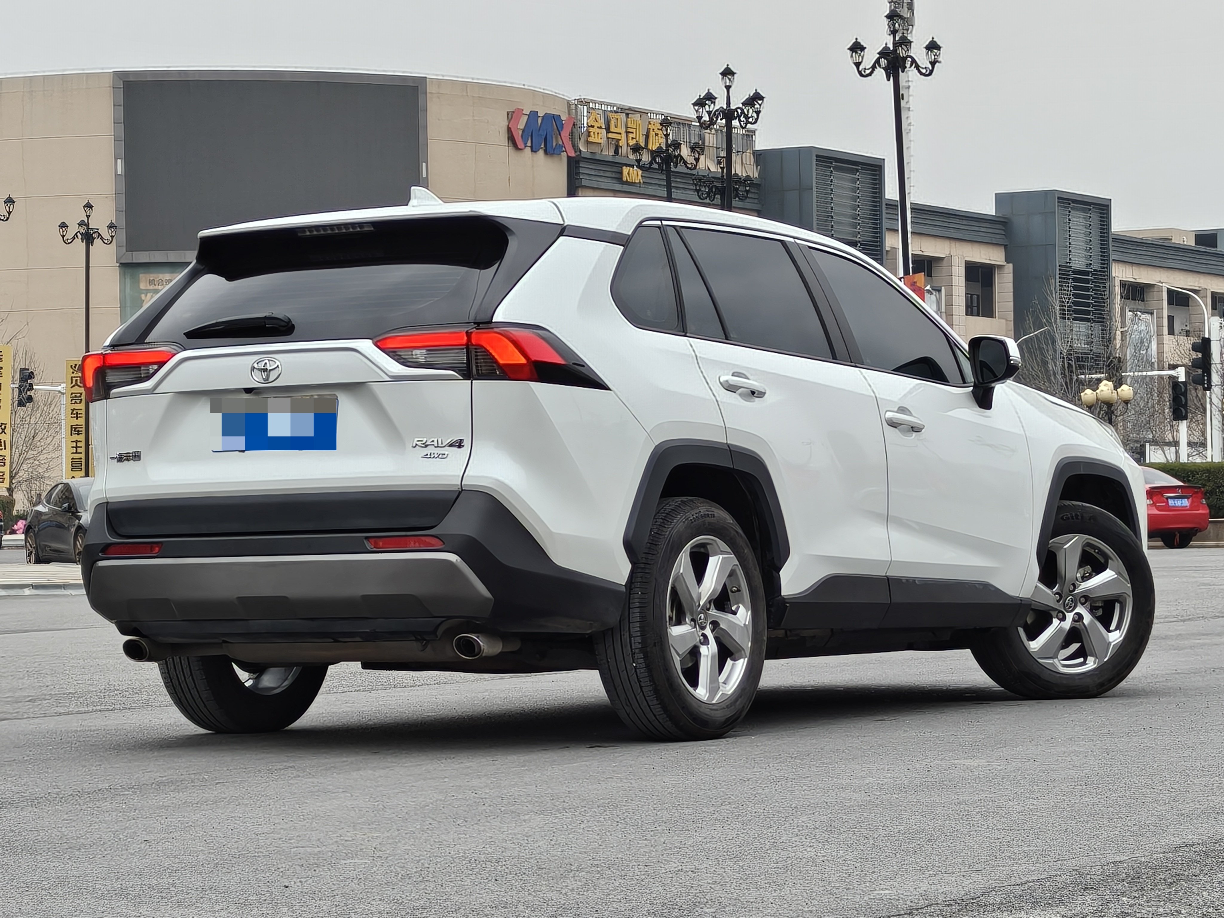 Toyota RAV4 2021 car image #6