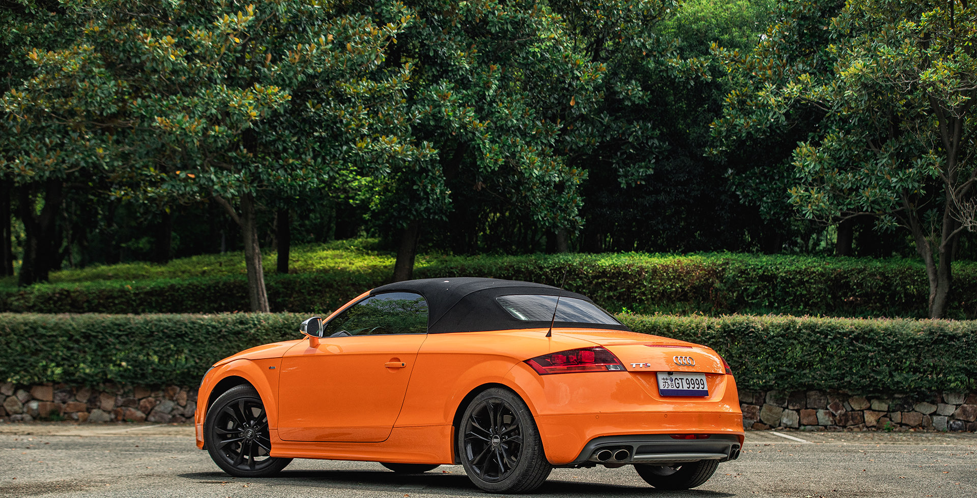 Audi TTS 2013 car image #6