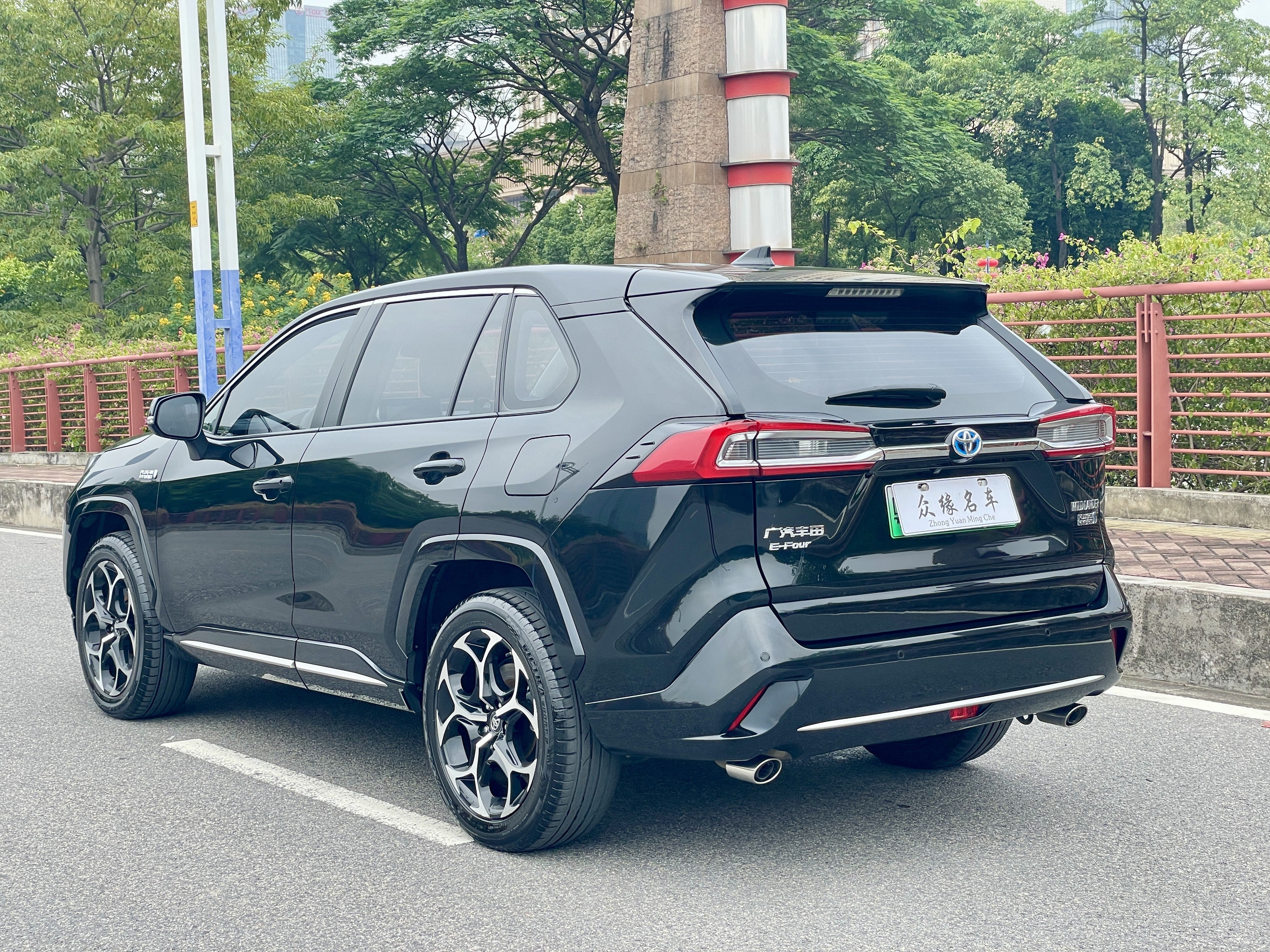 Toyota Wildlander New Energy 2021 #6 Toyota Wildlander New Energy 2021 car image #6