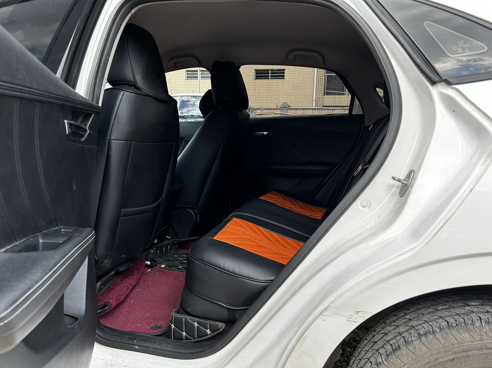 BYD e3 2024 car image #6