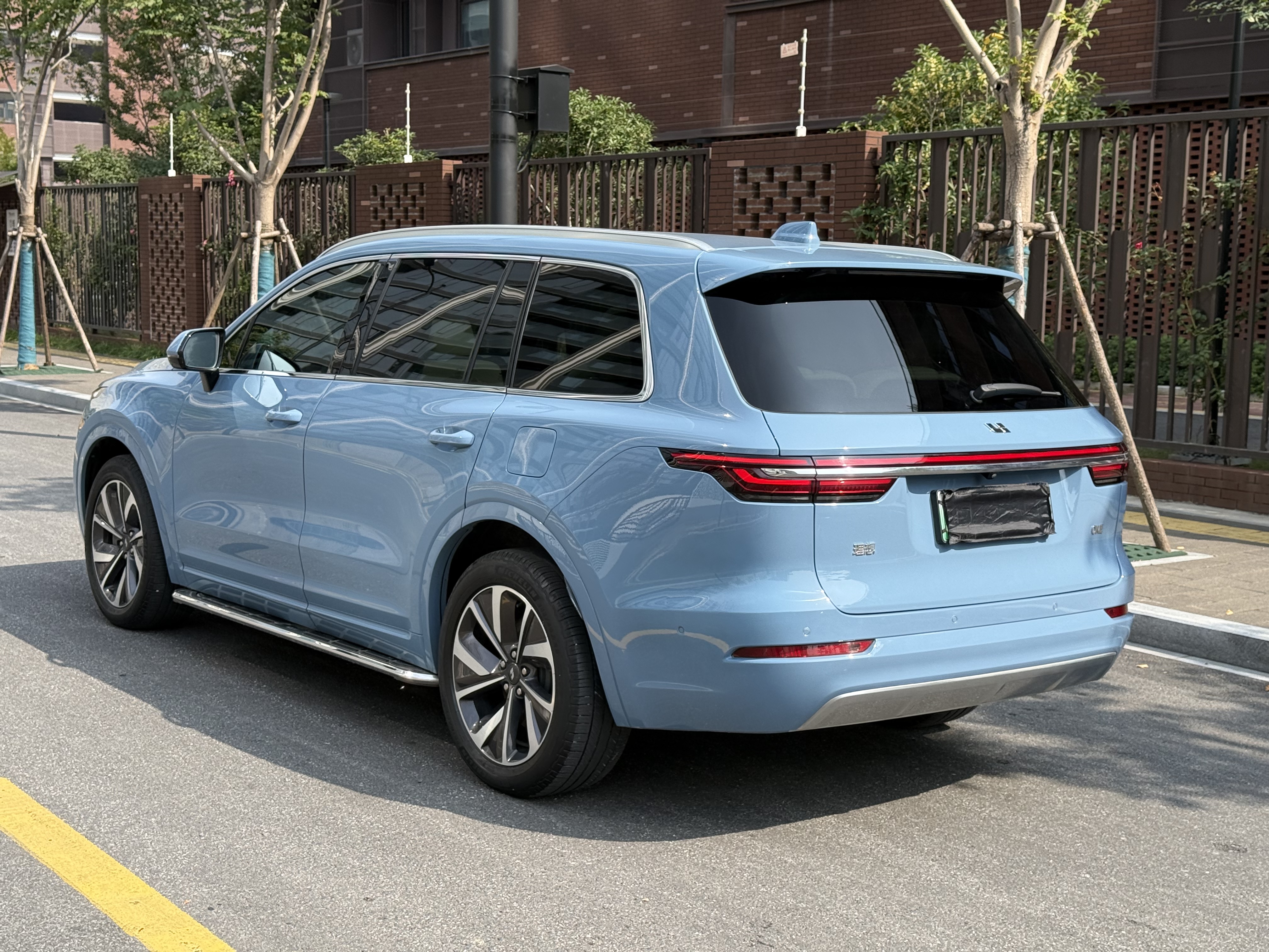 理想汽车 理想ONE 2022 汽车图片 #6