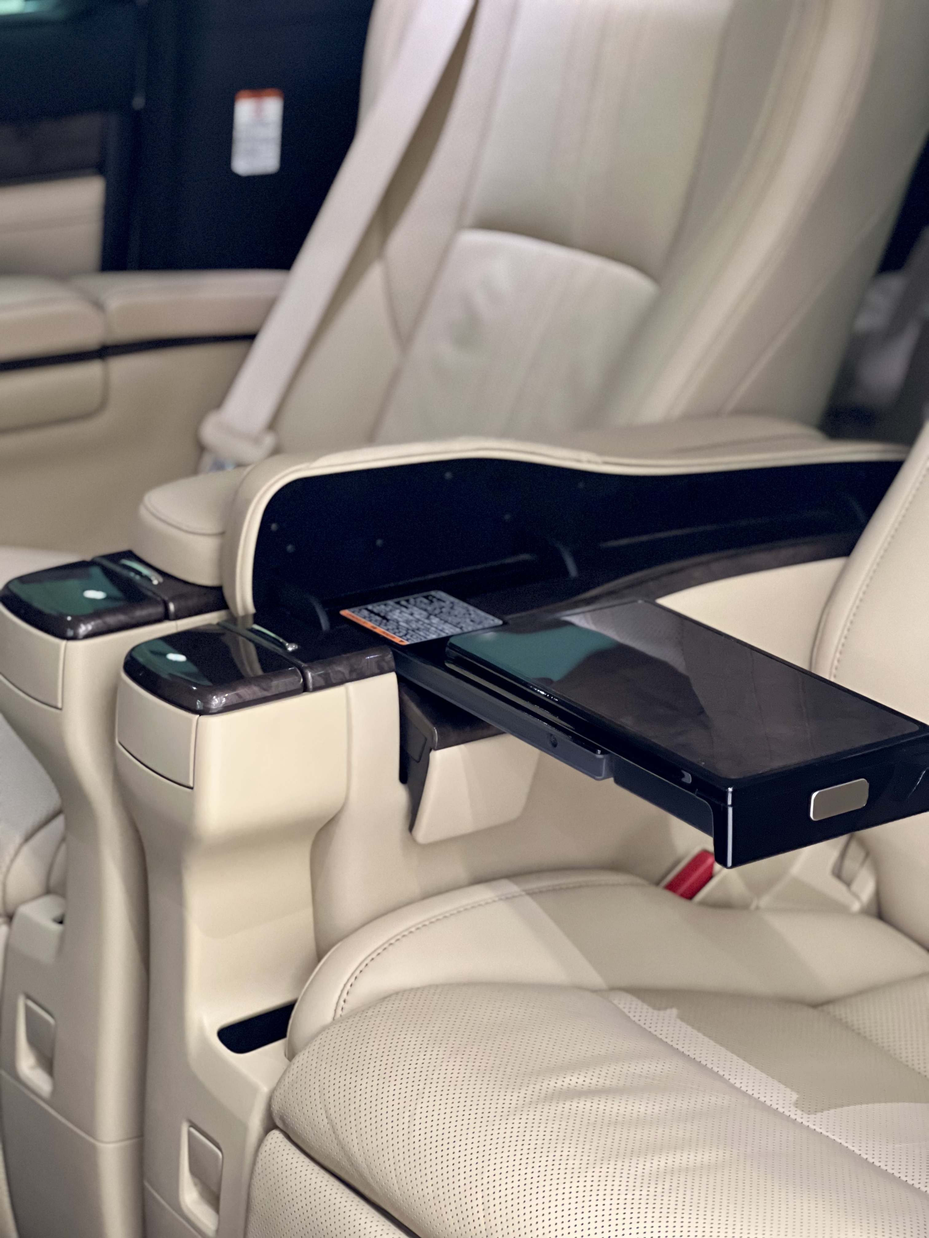 Toyota Alphard 2021 car image #6