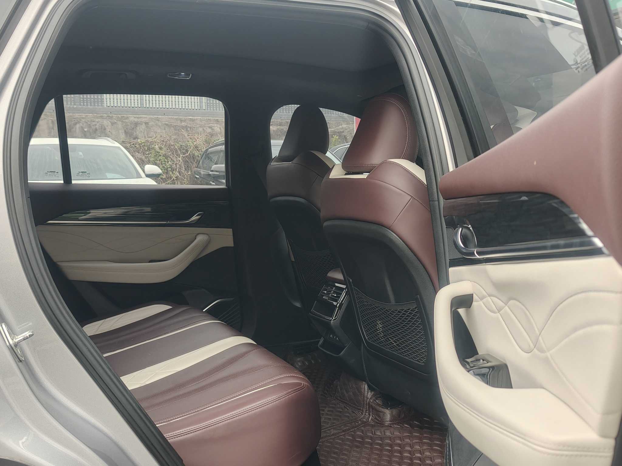 GEELY Tugella 2021 #6 GEELY Tugella 2021 immagine di auto #6