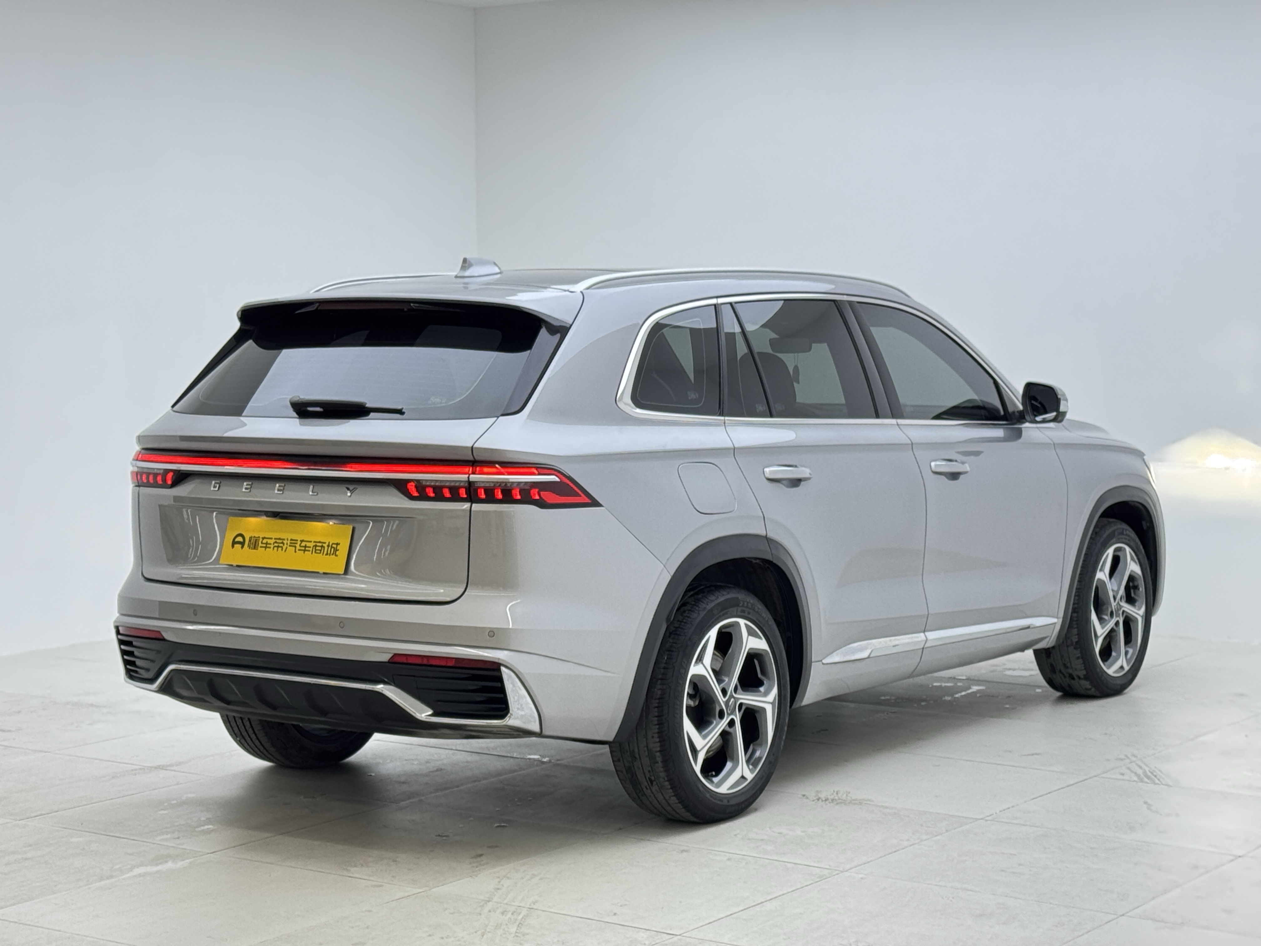 GEELY Monjaro 2023 car image #6