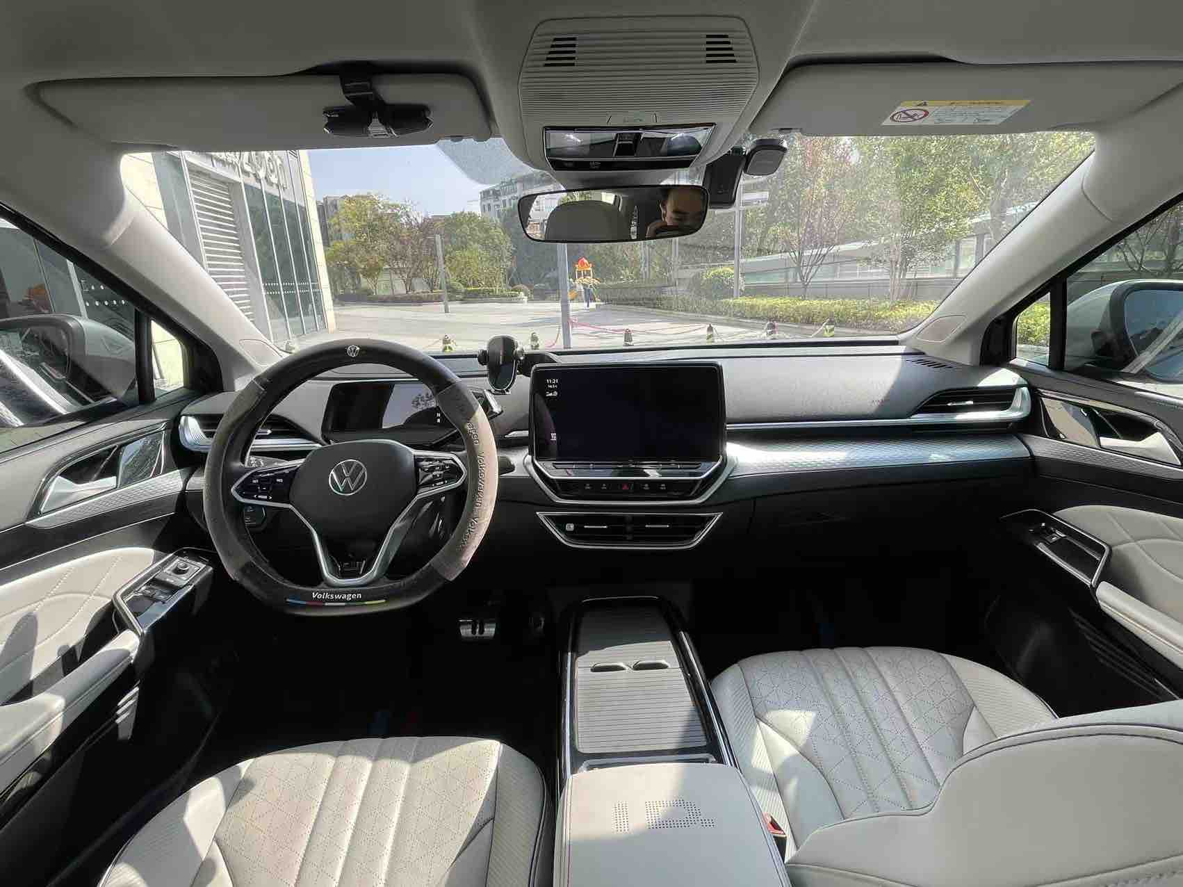 Volkswagen ID.6 X 2021 car image #6