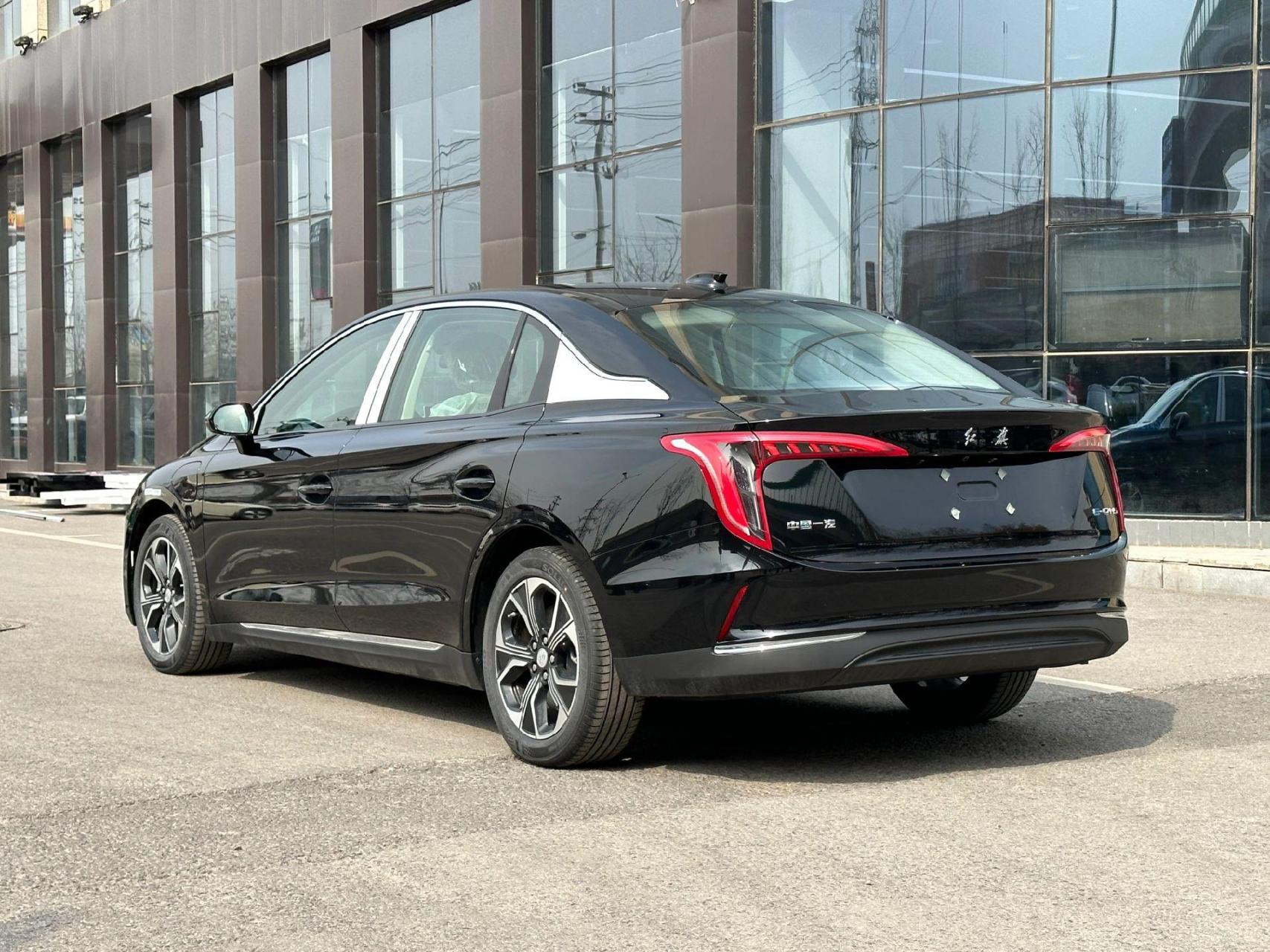 HongQi E-QM5 2021 #6 HongQi E-QM5 2021 صورة سيارة #6