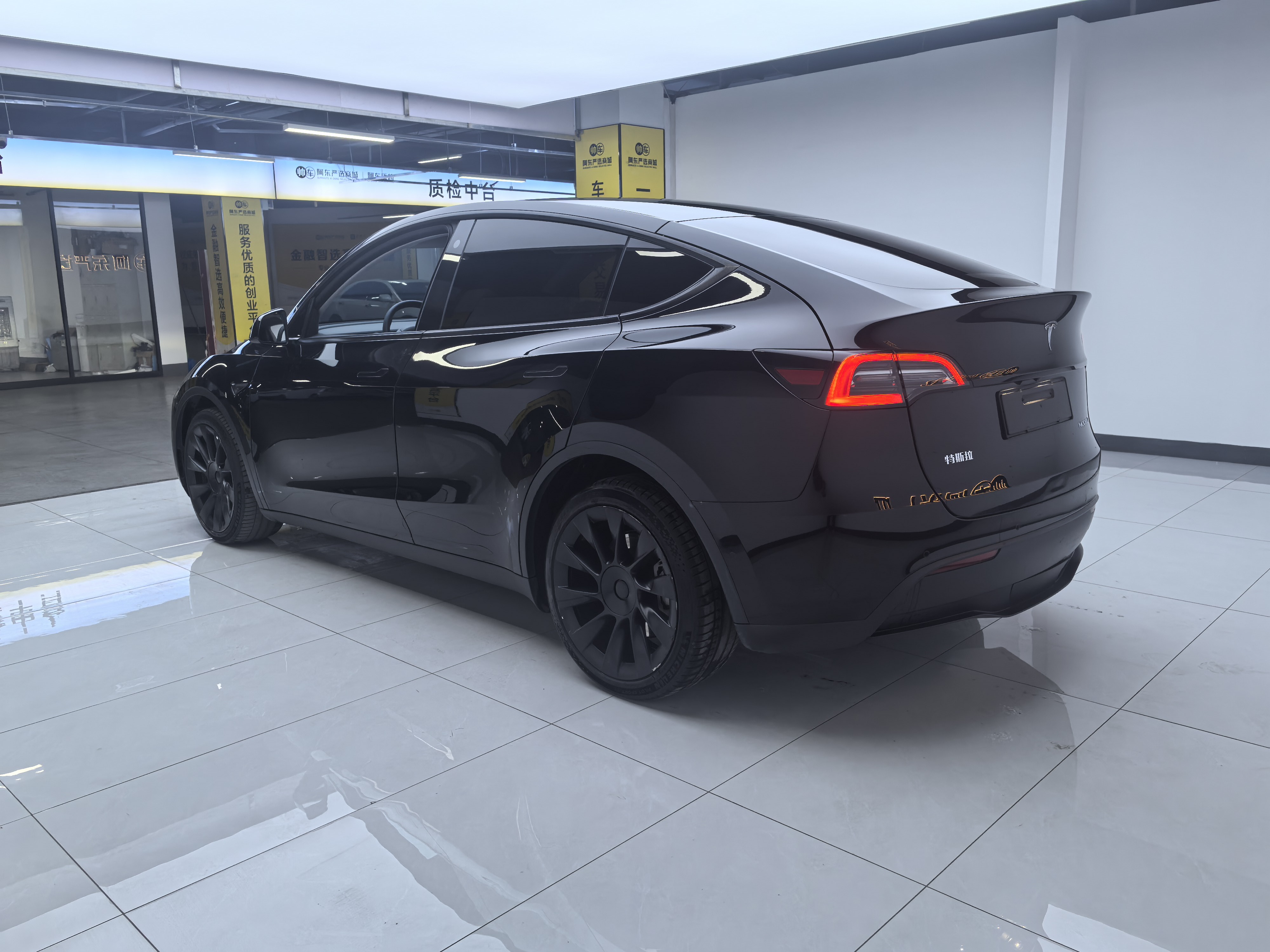 特斯拉 Model Y 2021 汽车图片 #6