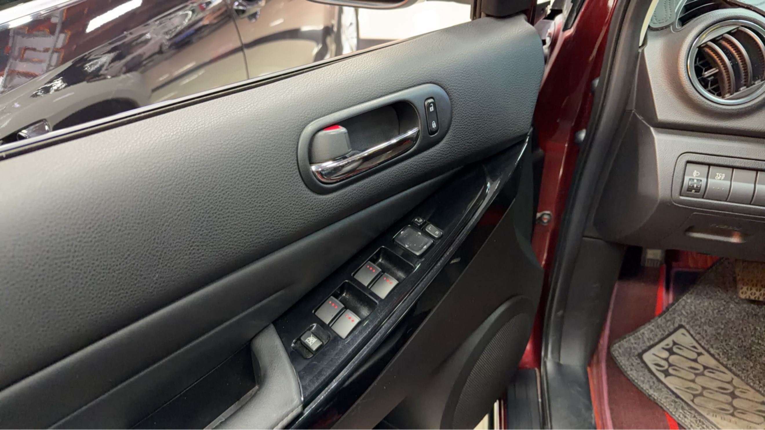 Mazda CX-7 2014 immagine di auto #6