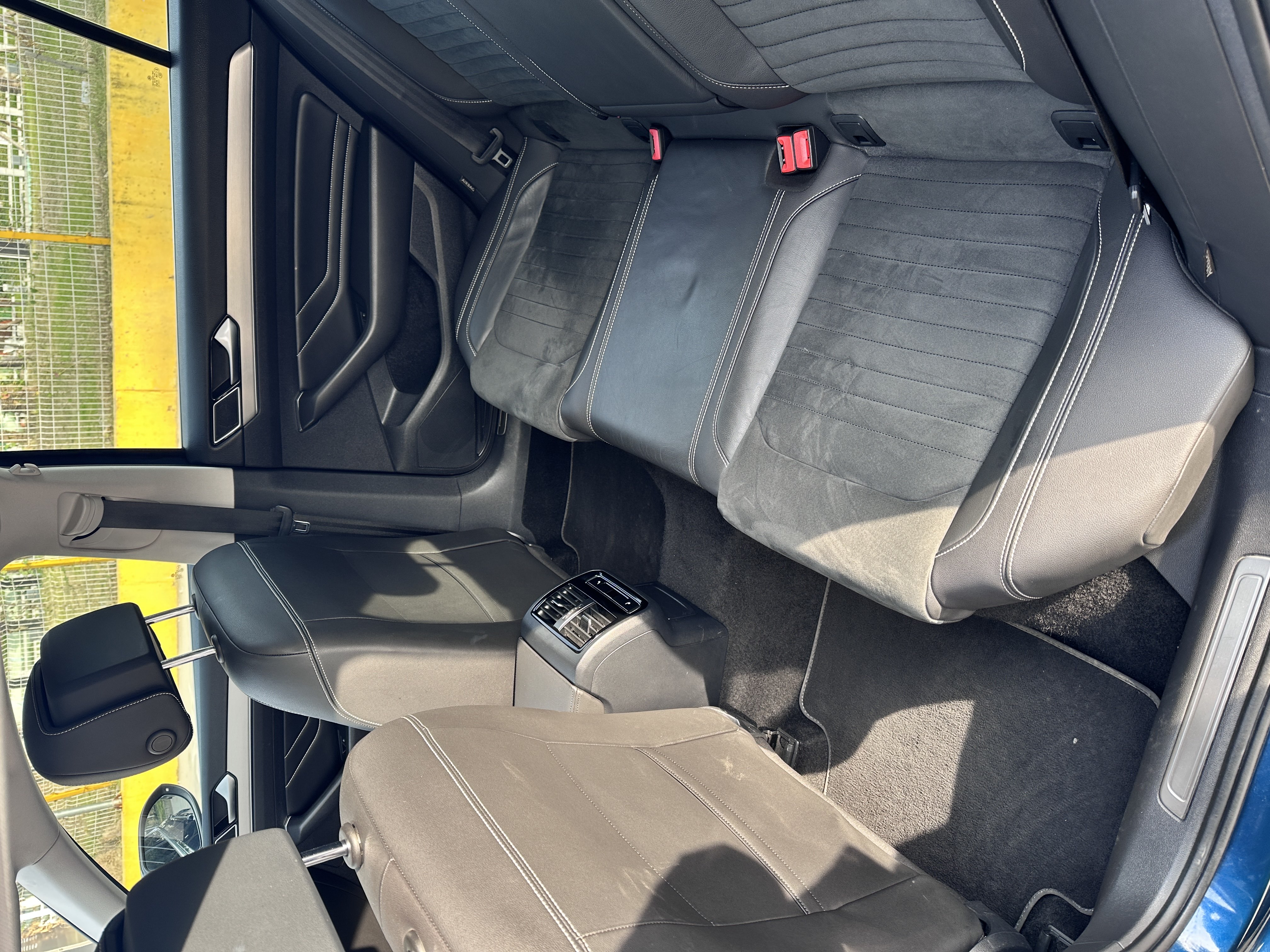 Volkswagen Passat Variant 2022 immagine di auto #6