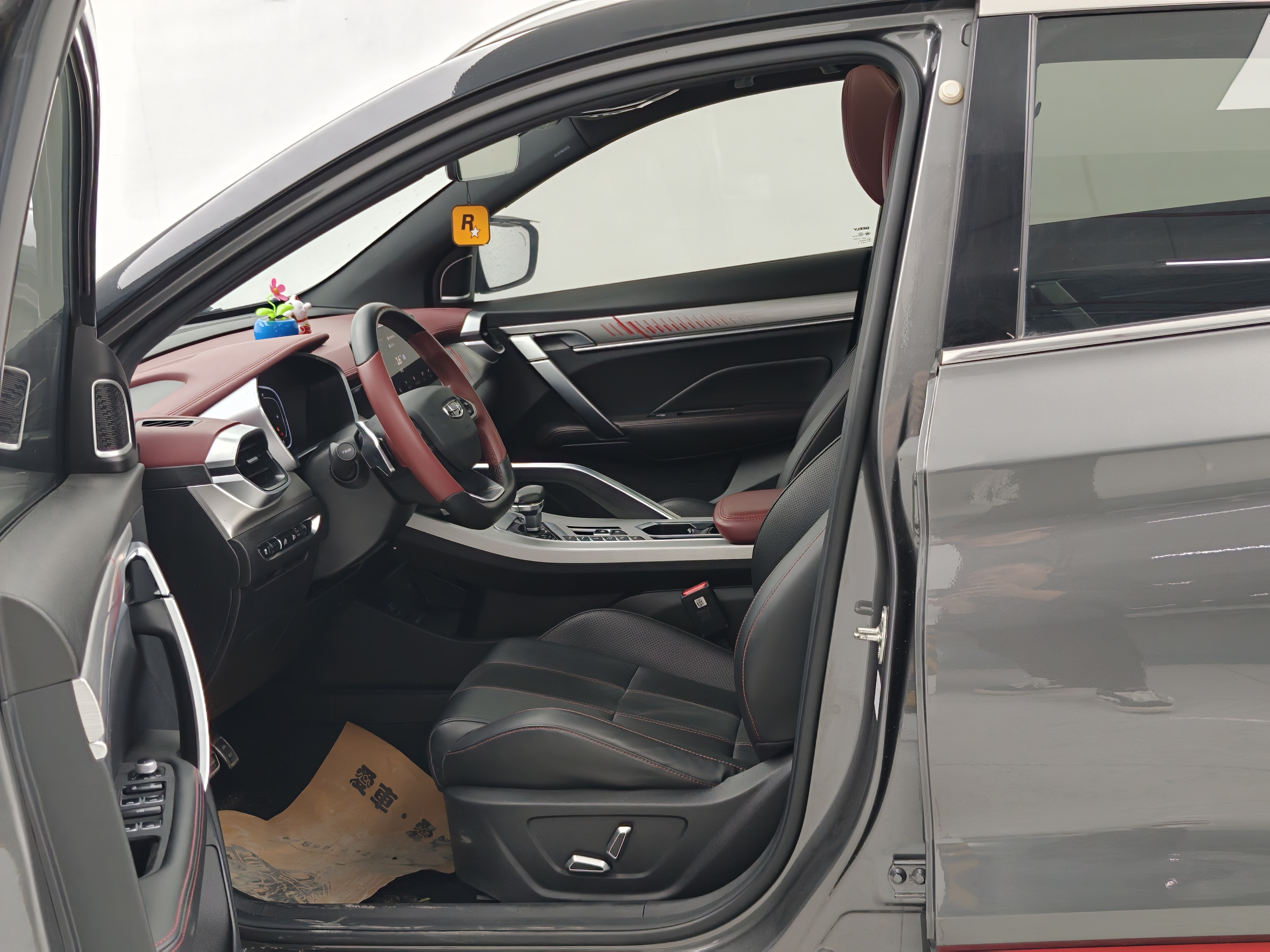 GEELY Coolray 2021 #6 GEELY Coolray 2021 car image #6