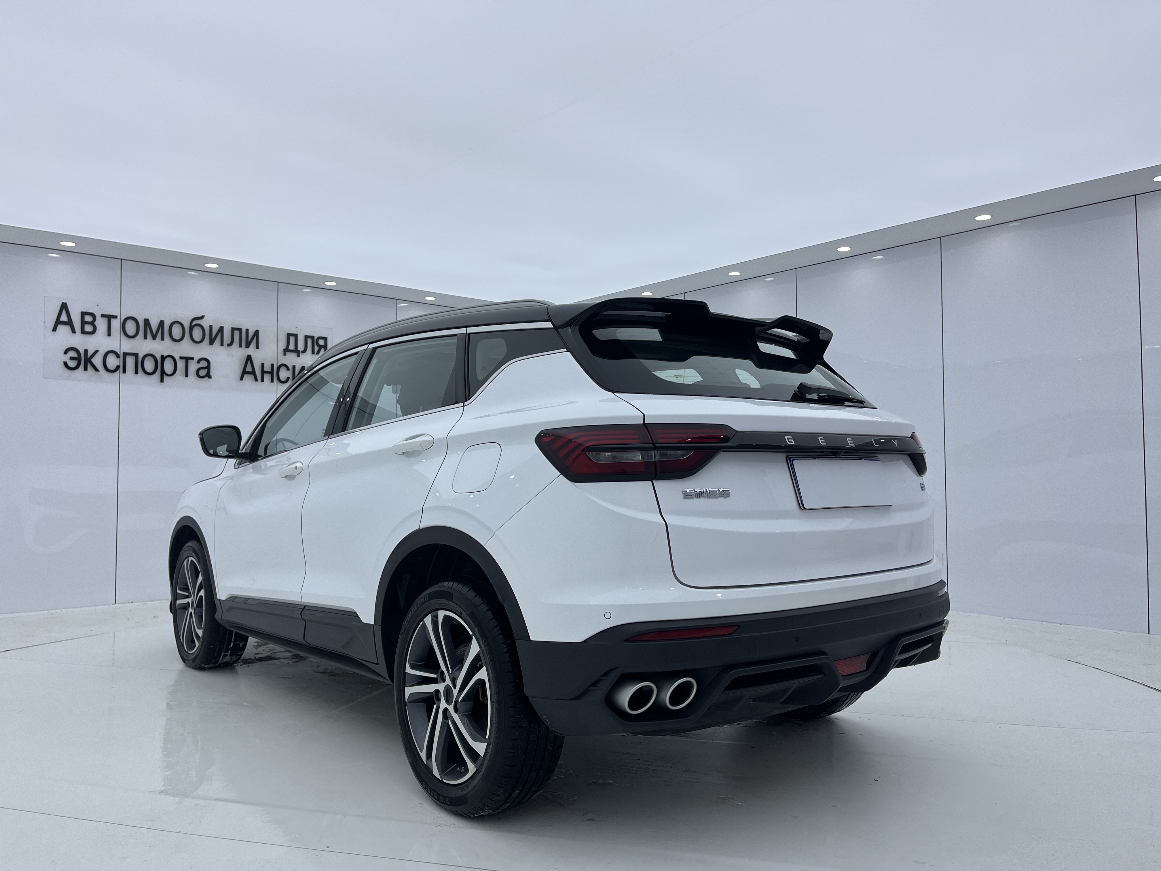 GEELY Coolray 2022 #6 GEELY Coolray 2022 car image #6