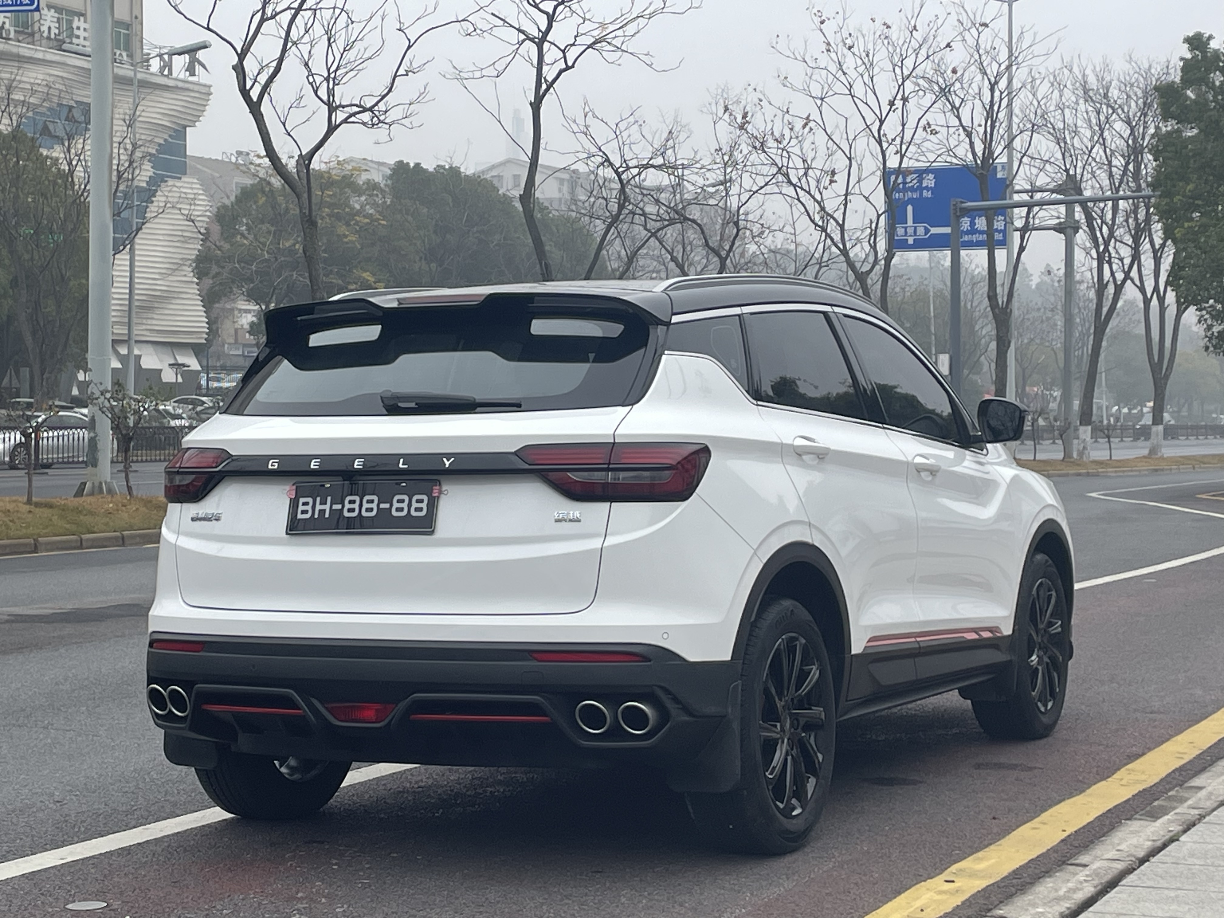 GEELY Coolray 2022 #6 GEELY Coolray 2022 car image #6