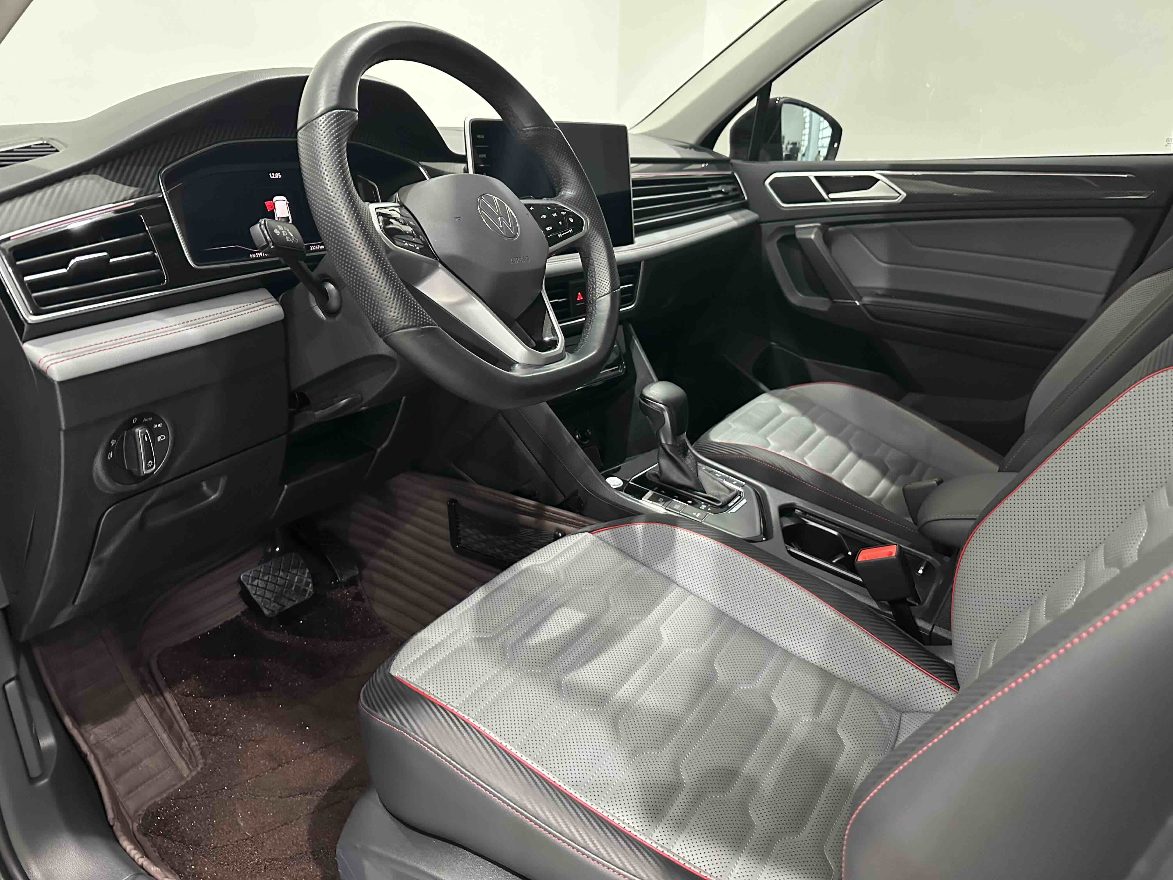 Volkswagen Tiguan L New Energy 2022 изображение автомобиля #6