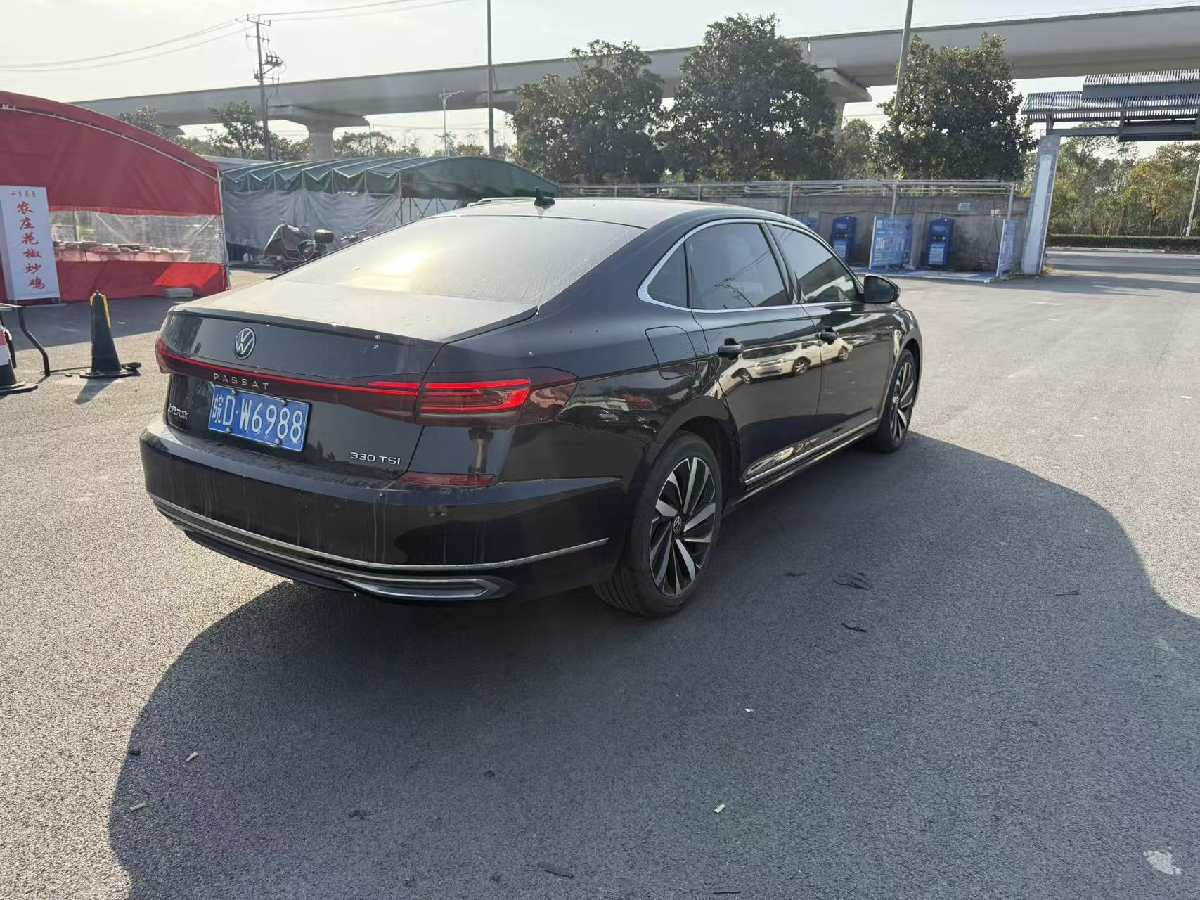 Volkswagen Passat 2022 car image #6