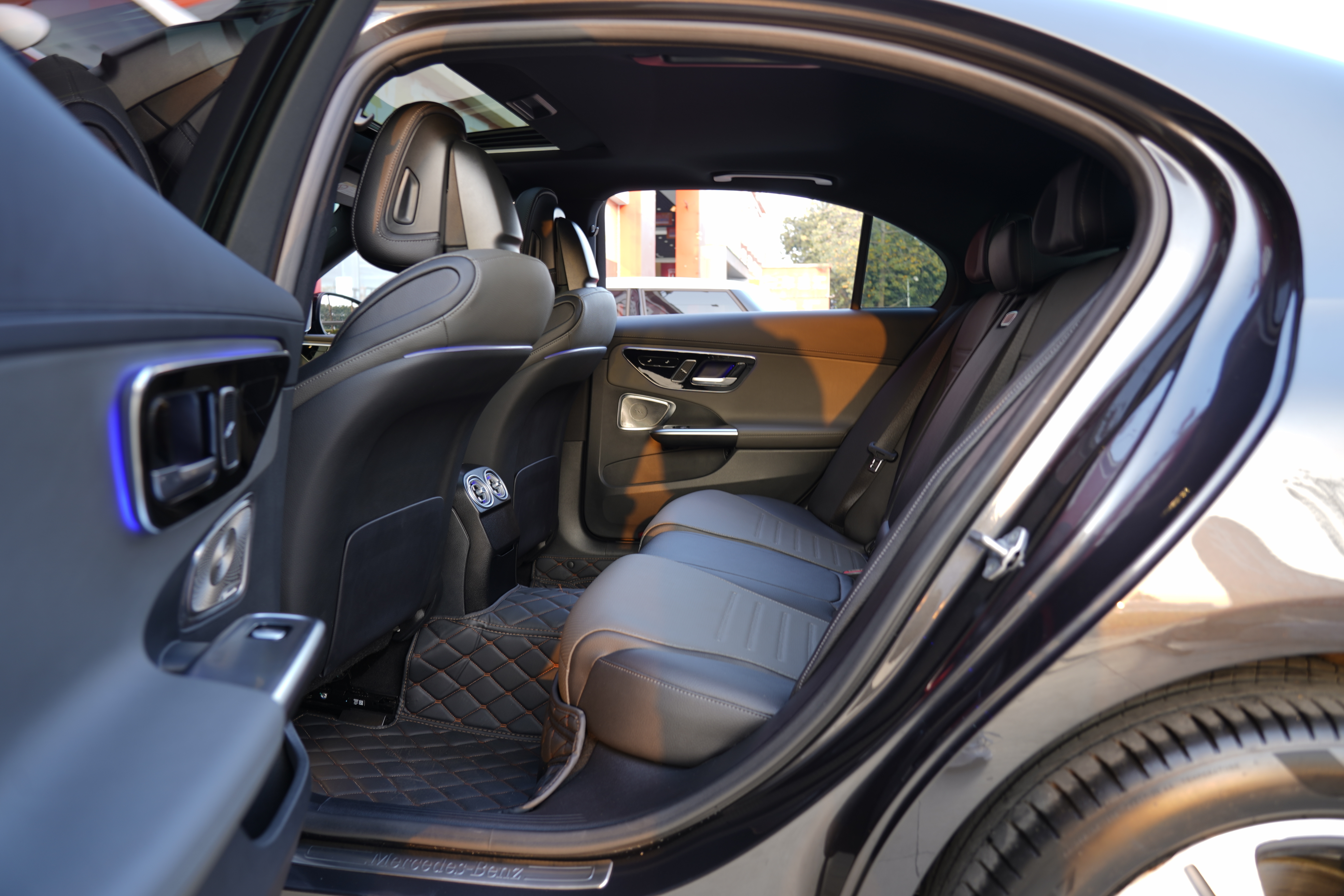 Mercedes-Benz C Class 2022 car image #6