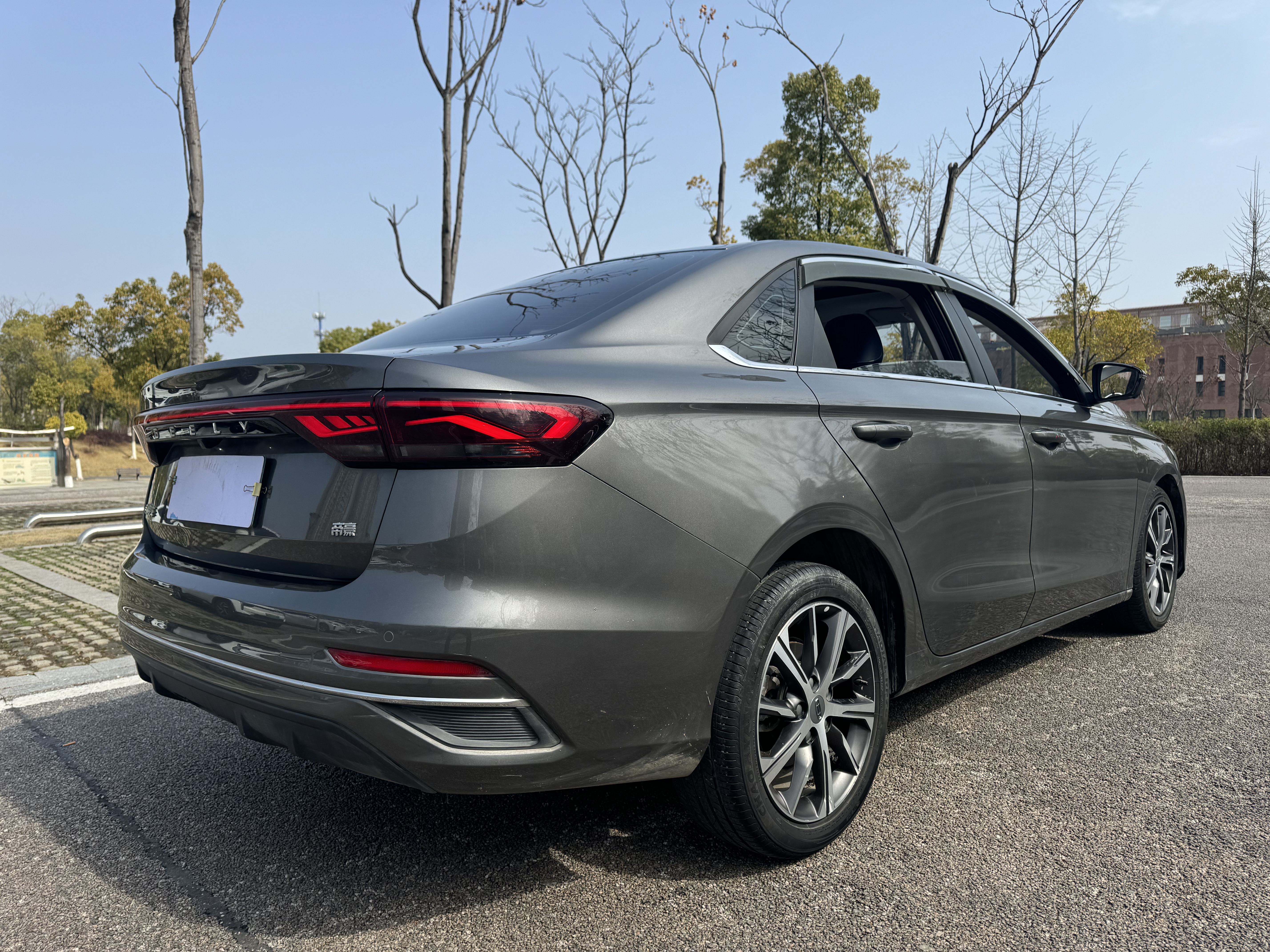 GEELY Emgrand 2022 #6 GEELY Emgrand 2022 car image #6