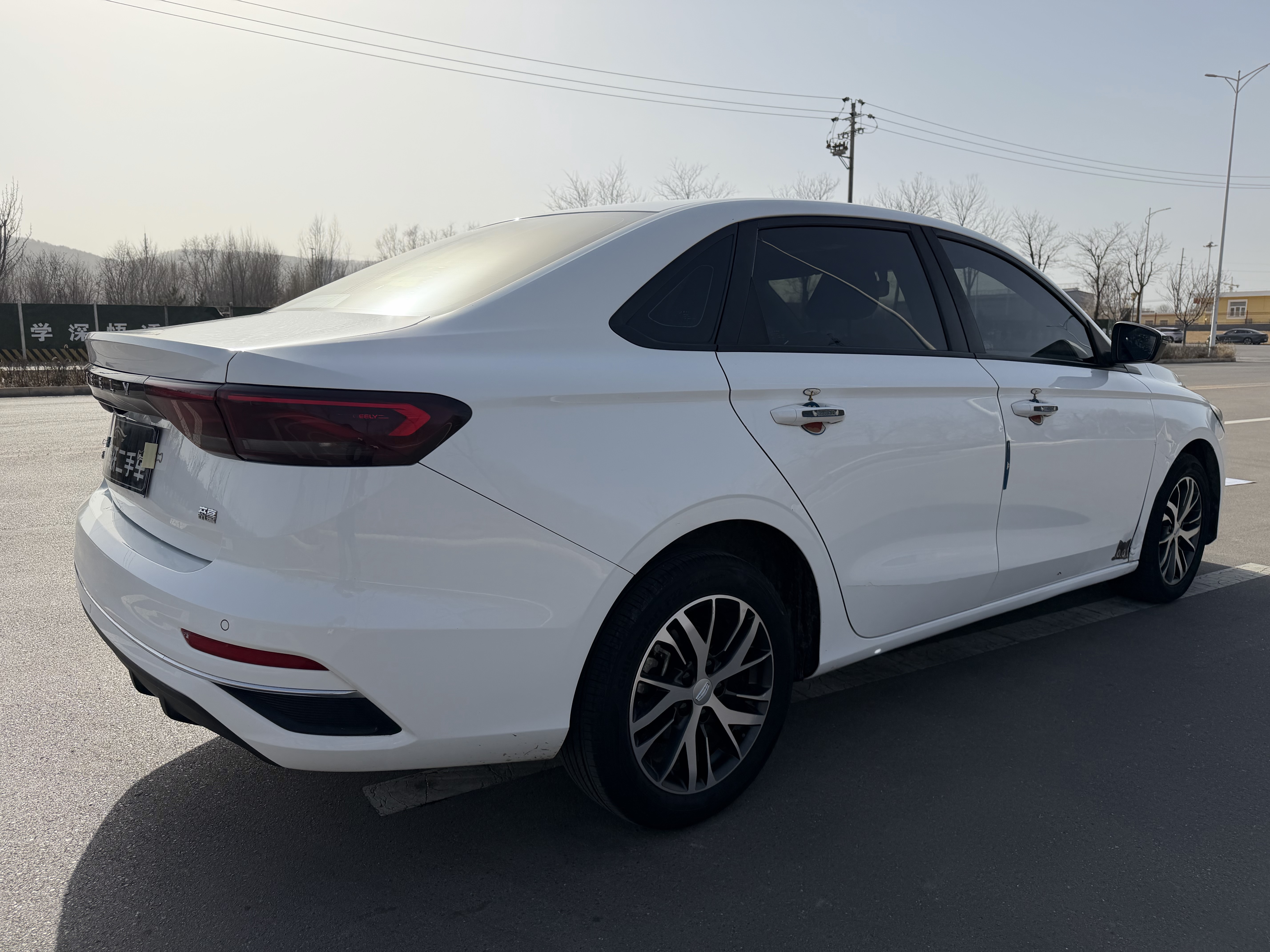 GEELY Emgrand 2022 #6 GEELY Emgrand 2022 car image #6