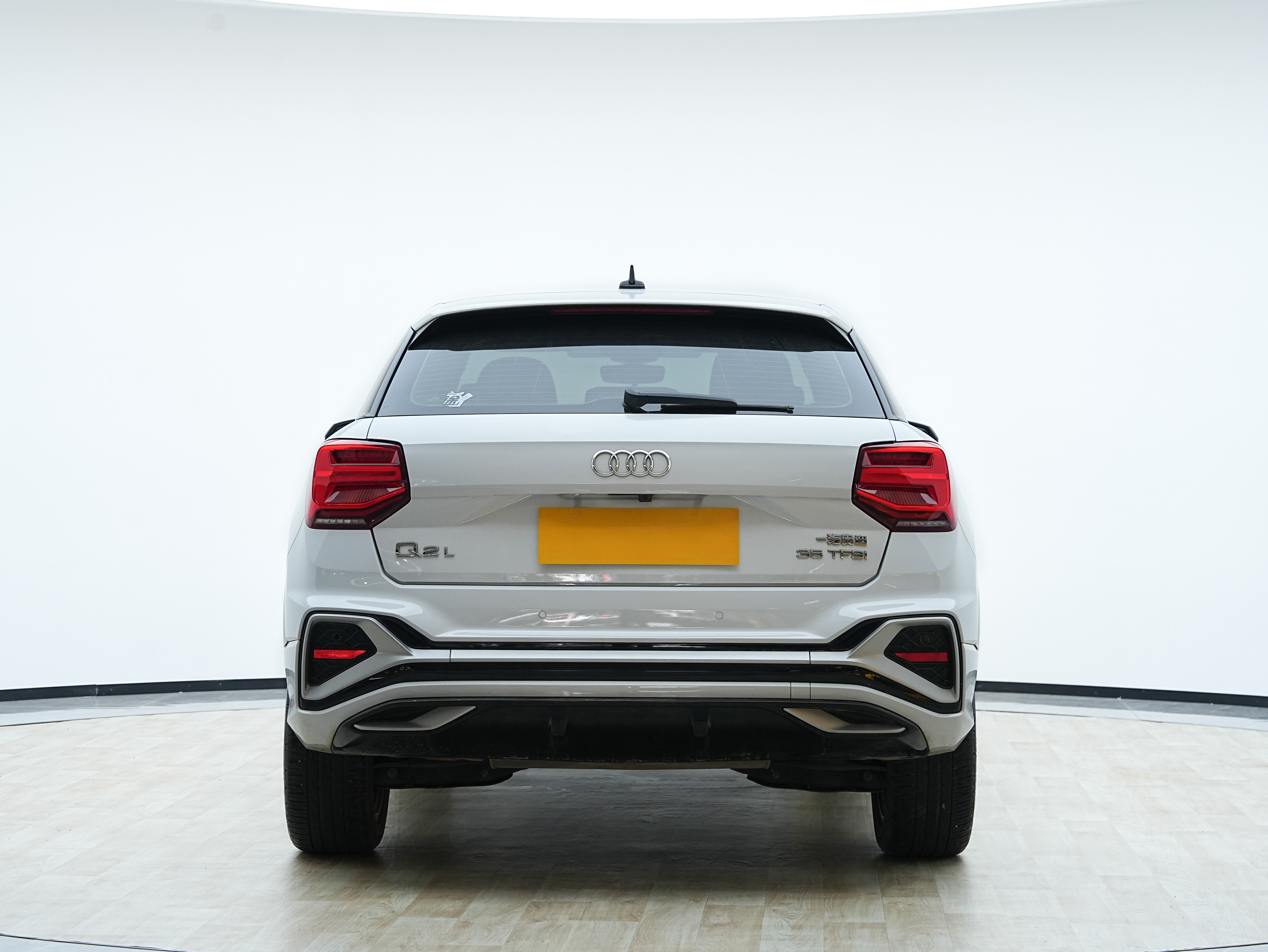 Q2L 2023 #6 Q2L 2023 car image #6