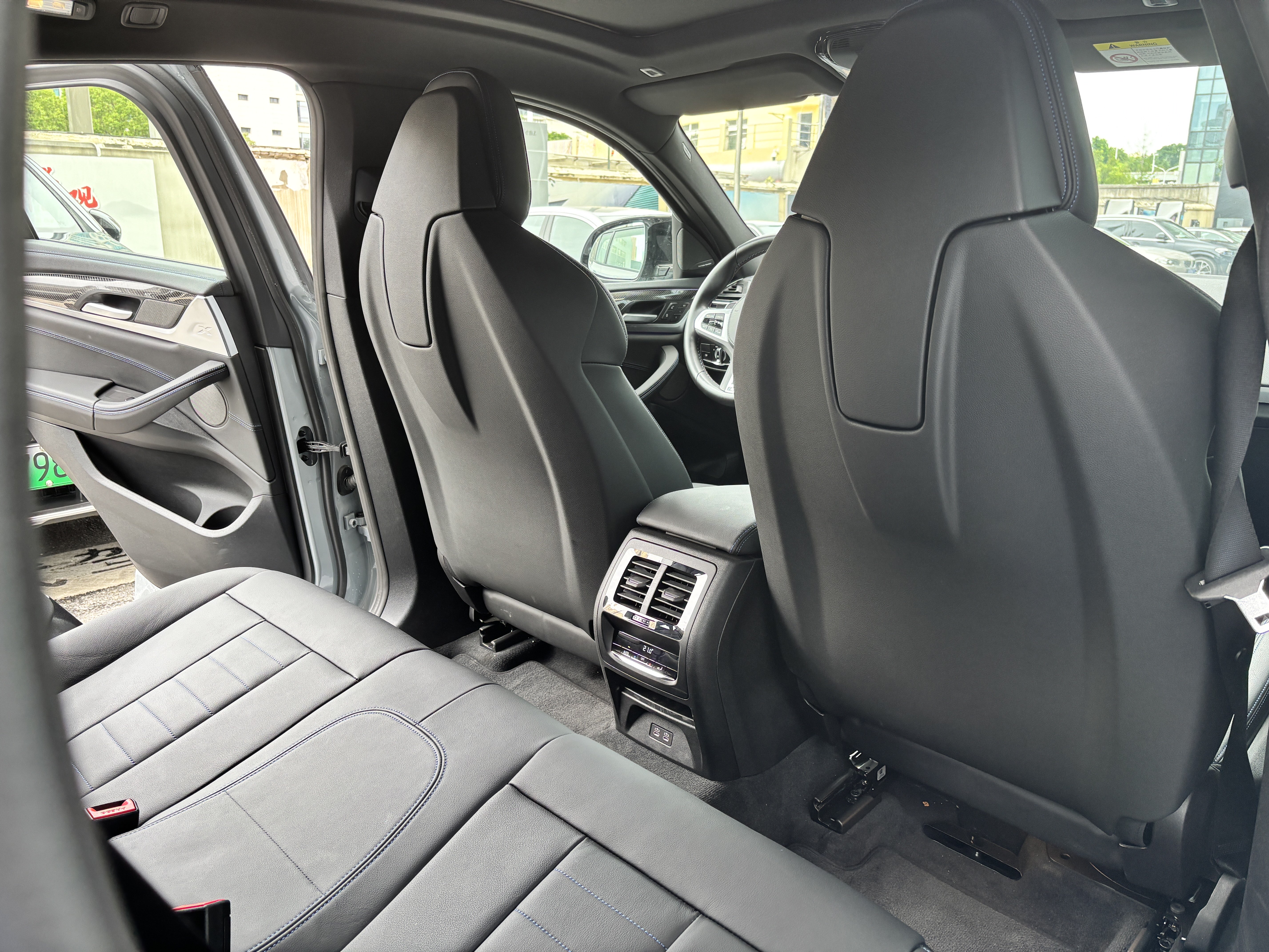 BMW X4 M 2023 car image #6