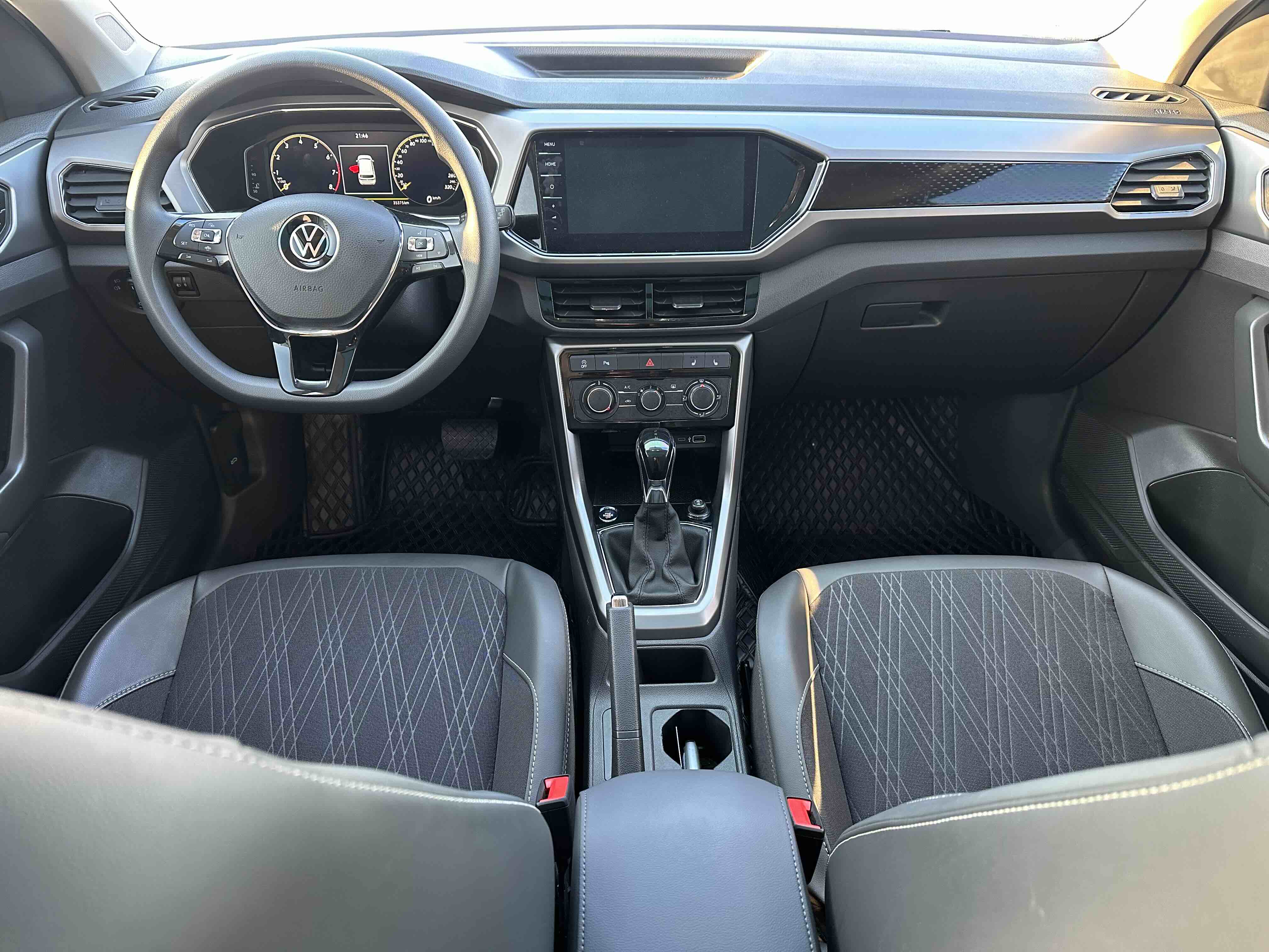 Volkswagen T-Cross 2022 car image #6