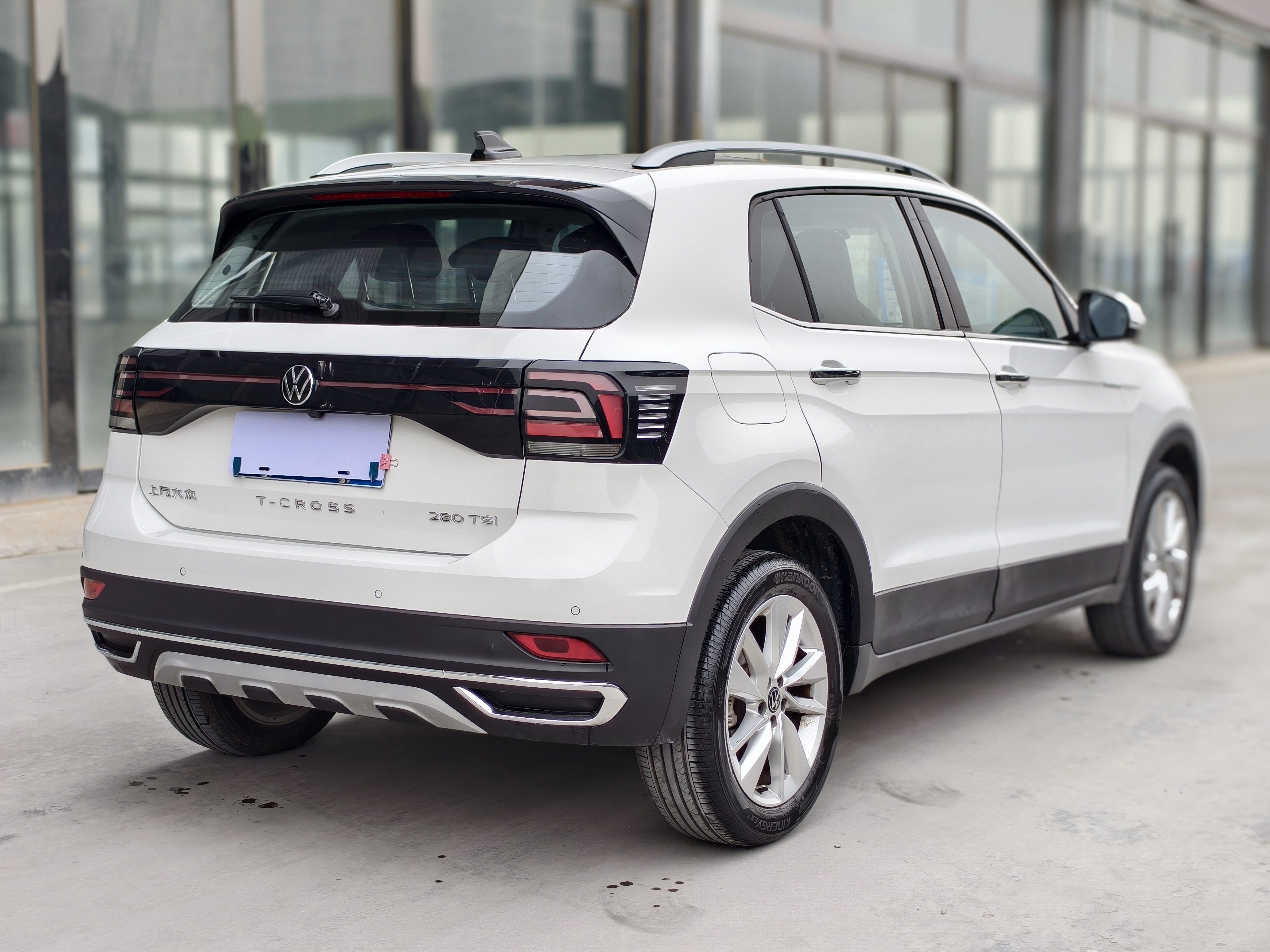 Volkswagen T-Cross 2023 #6 Volkswagen T-Cross 2023 car image #6