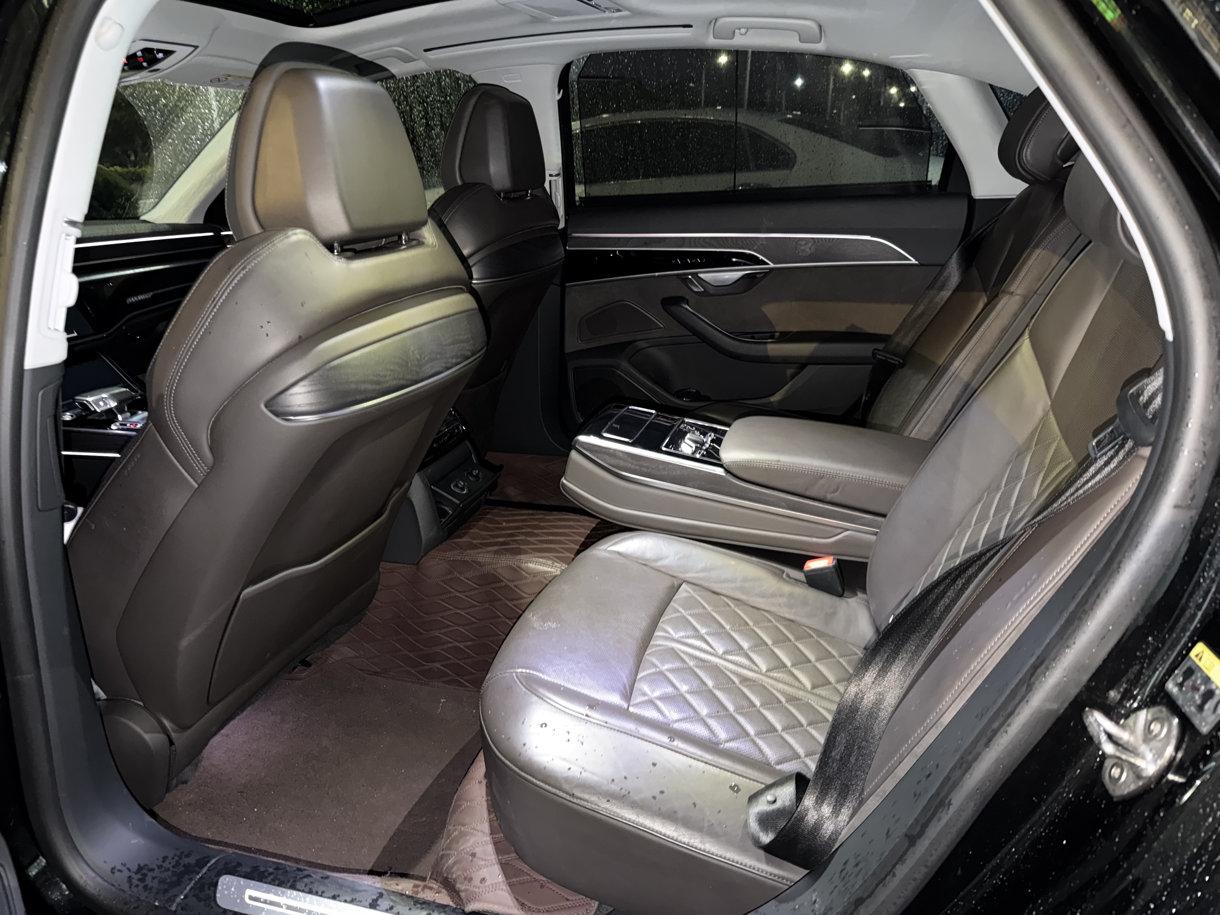 Audi A8 2022 car image #6