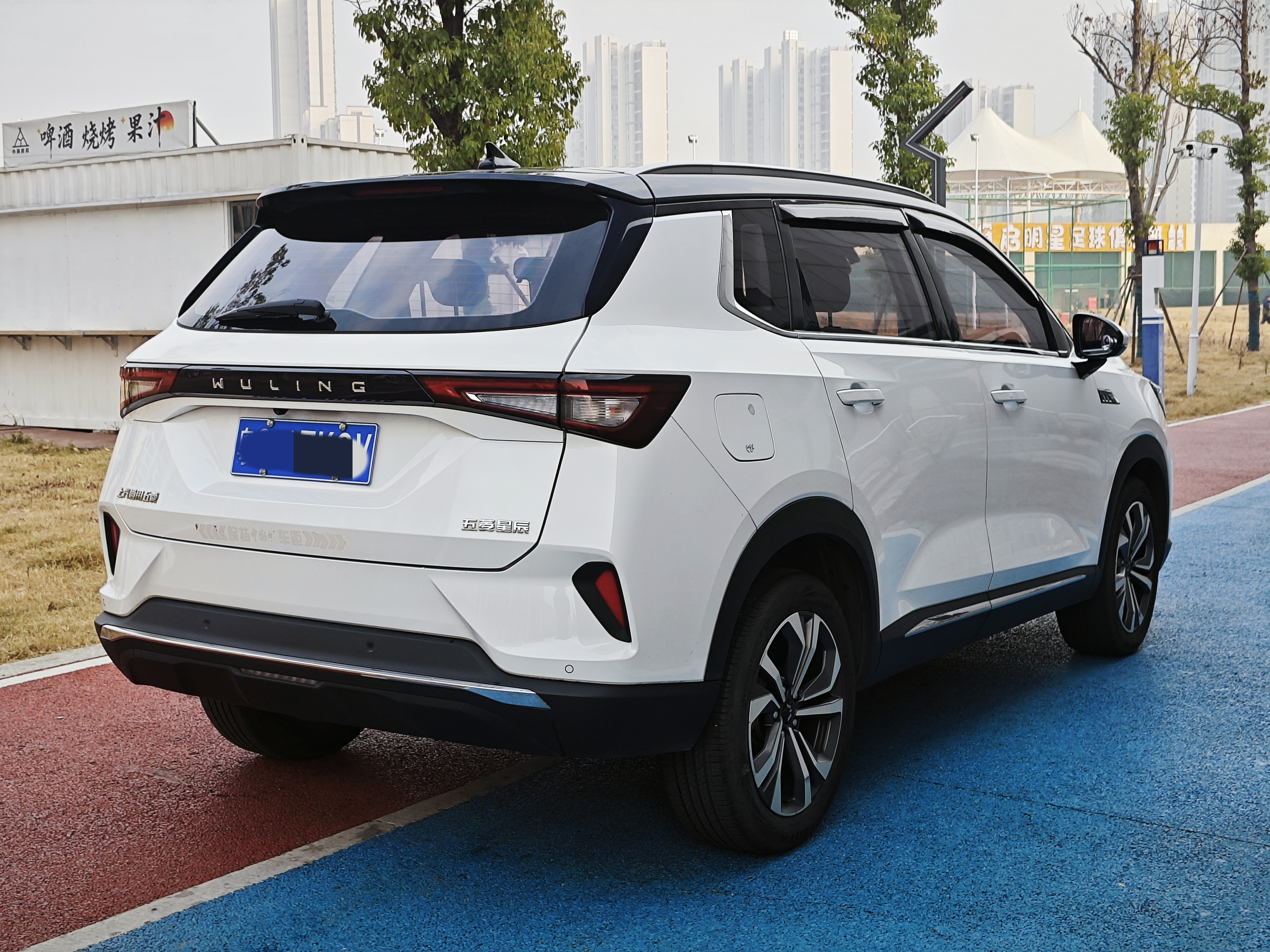 Wuling Asta 2022 #6 Wuling Asta 2022 изображение автомобиля #6