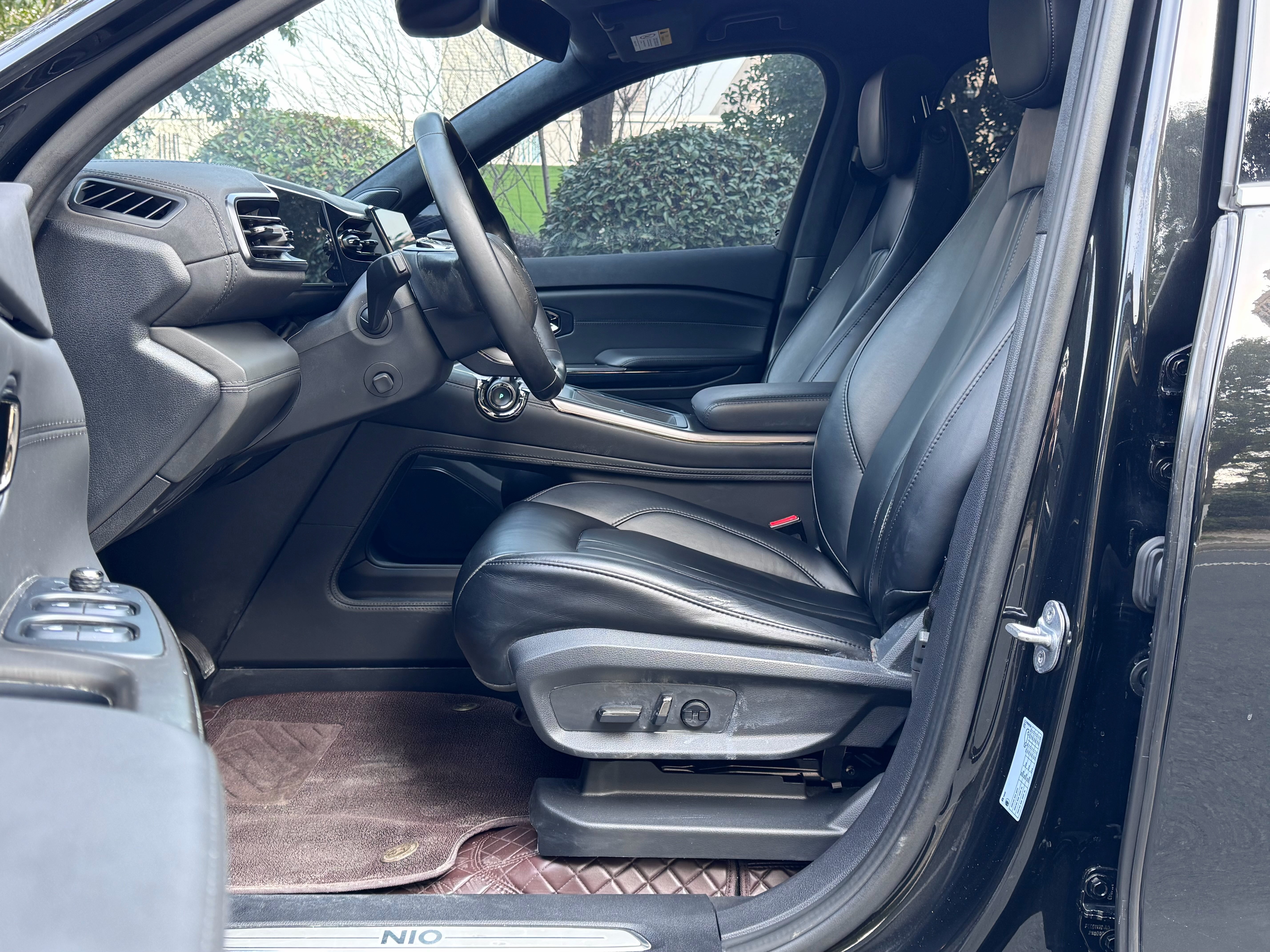 蔚来 蔚来EC6 2022 汽车图片 #6