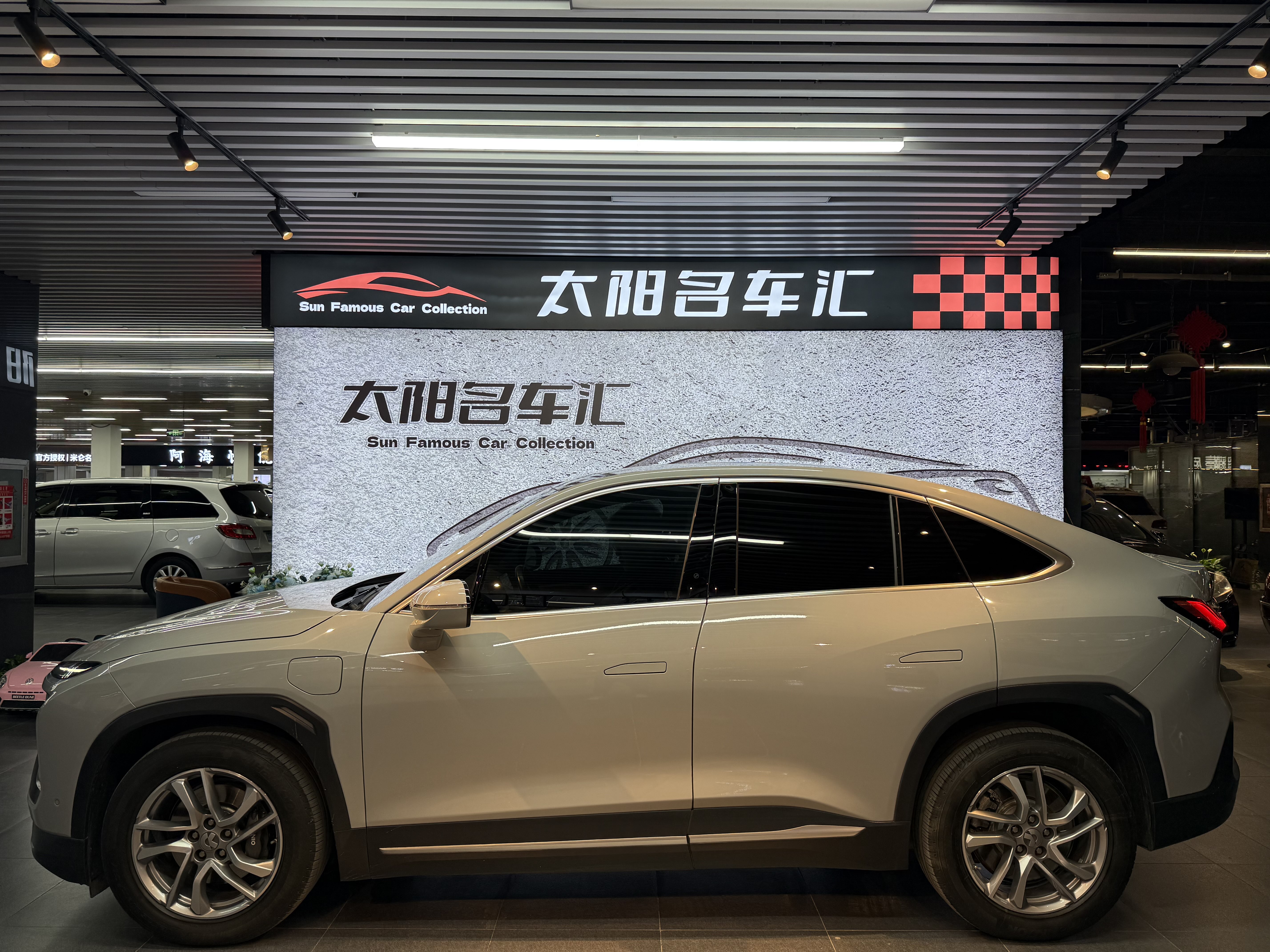 蔚来 蔚来EC6 2022 汽车图片 #6