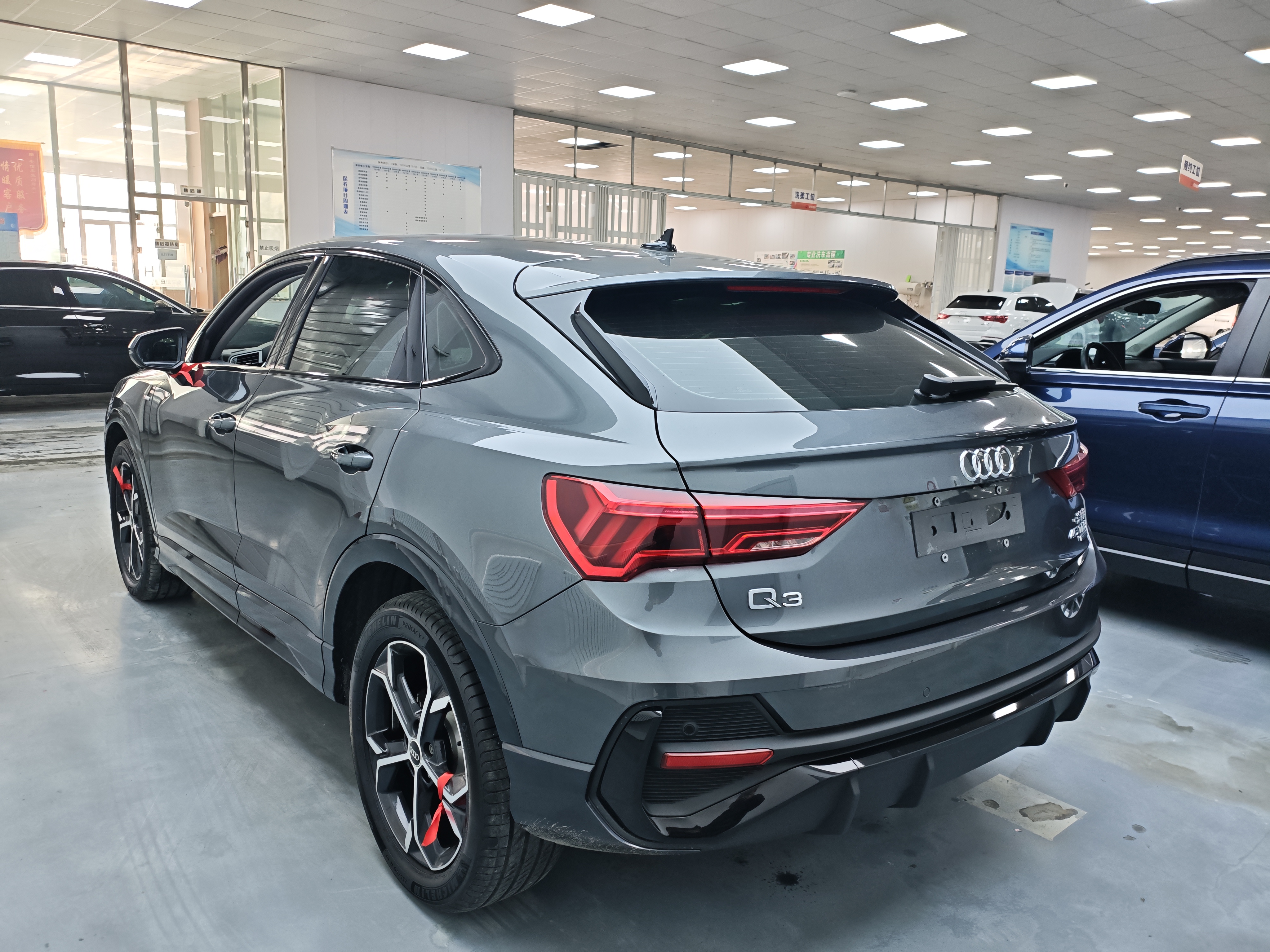 Audi Q3 Sportback 2022 #6 Audi Q3 Sportback 2022 car image #6