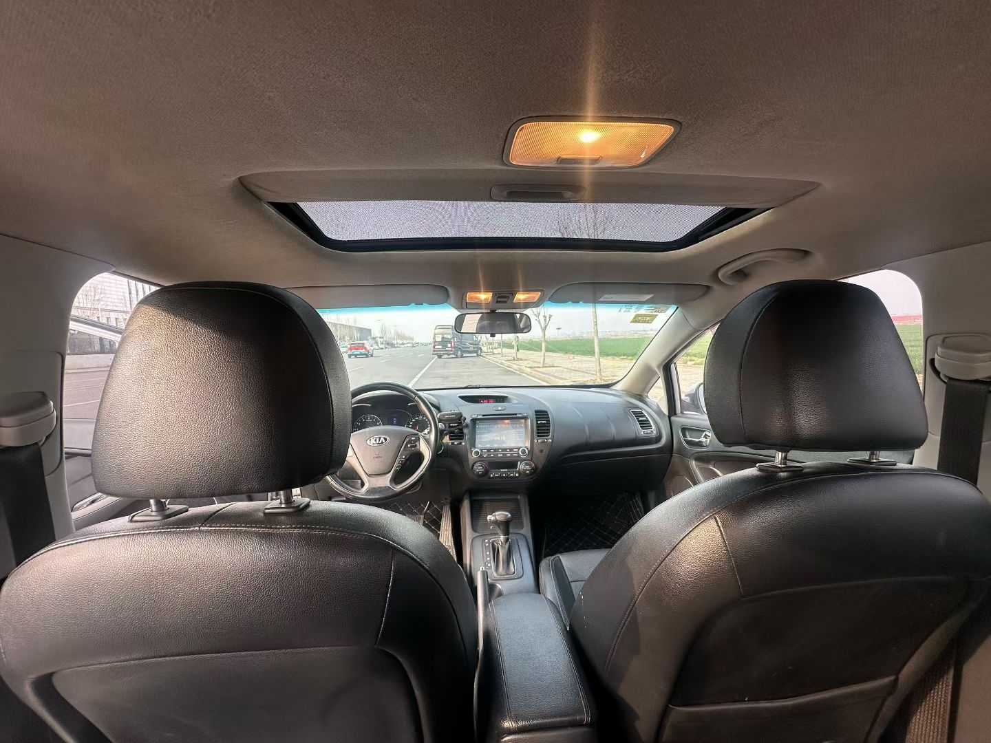 Kia K3 2012 image de voiture #6