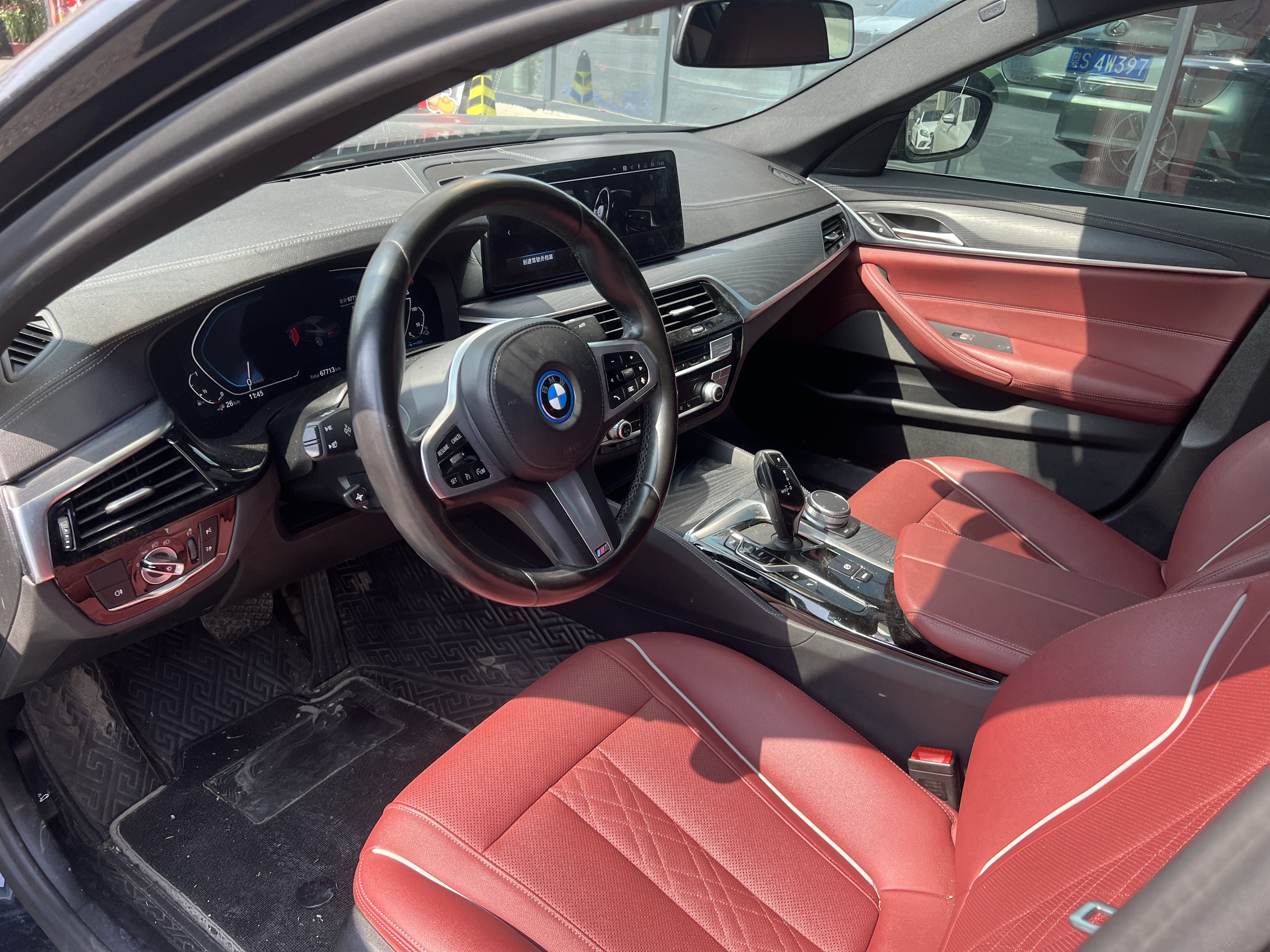 BMW 5 Series New Energy 2022 car image #6