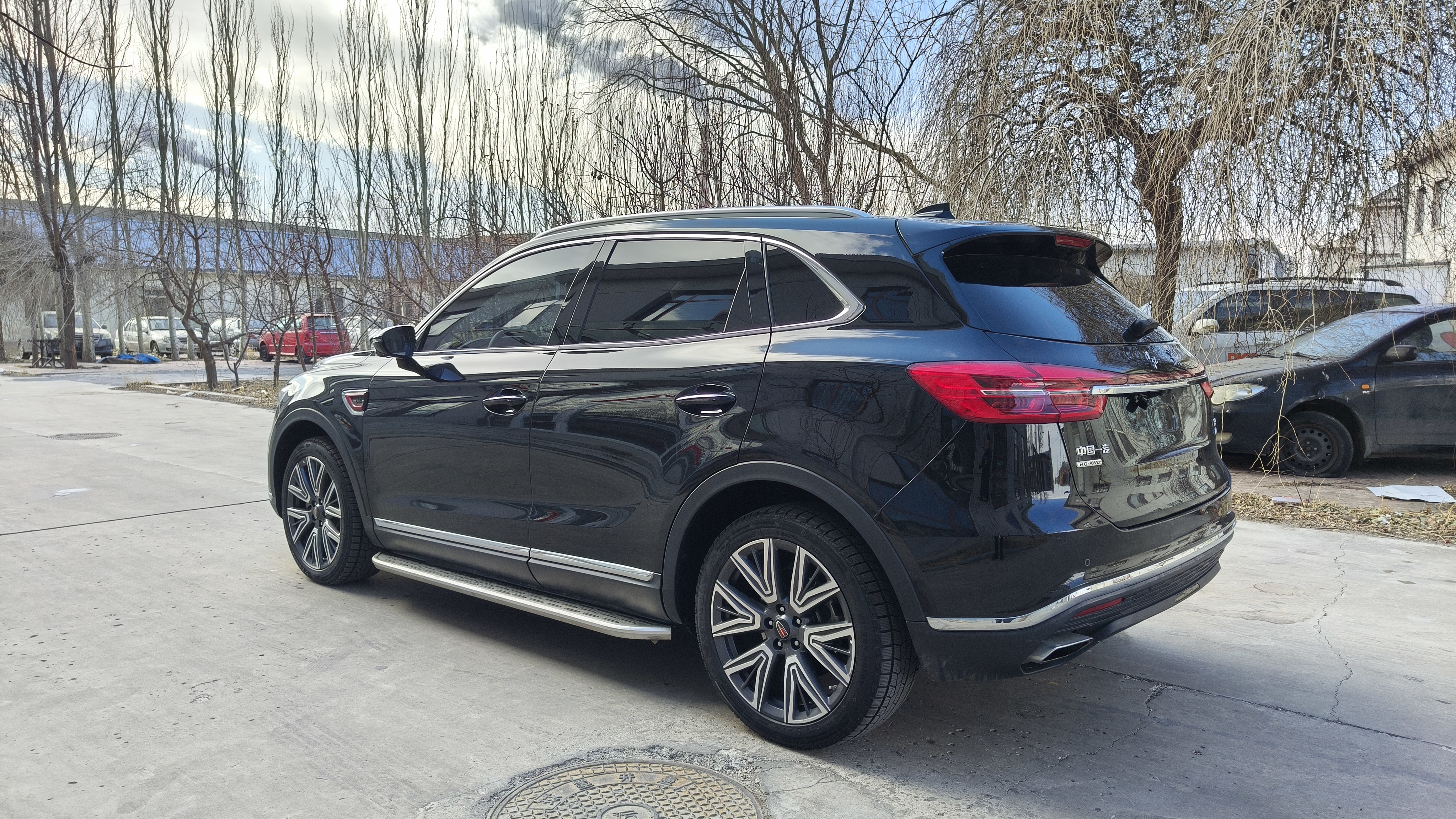 HongQi HS5 2023 car image #6