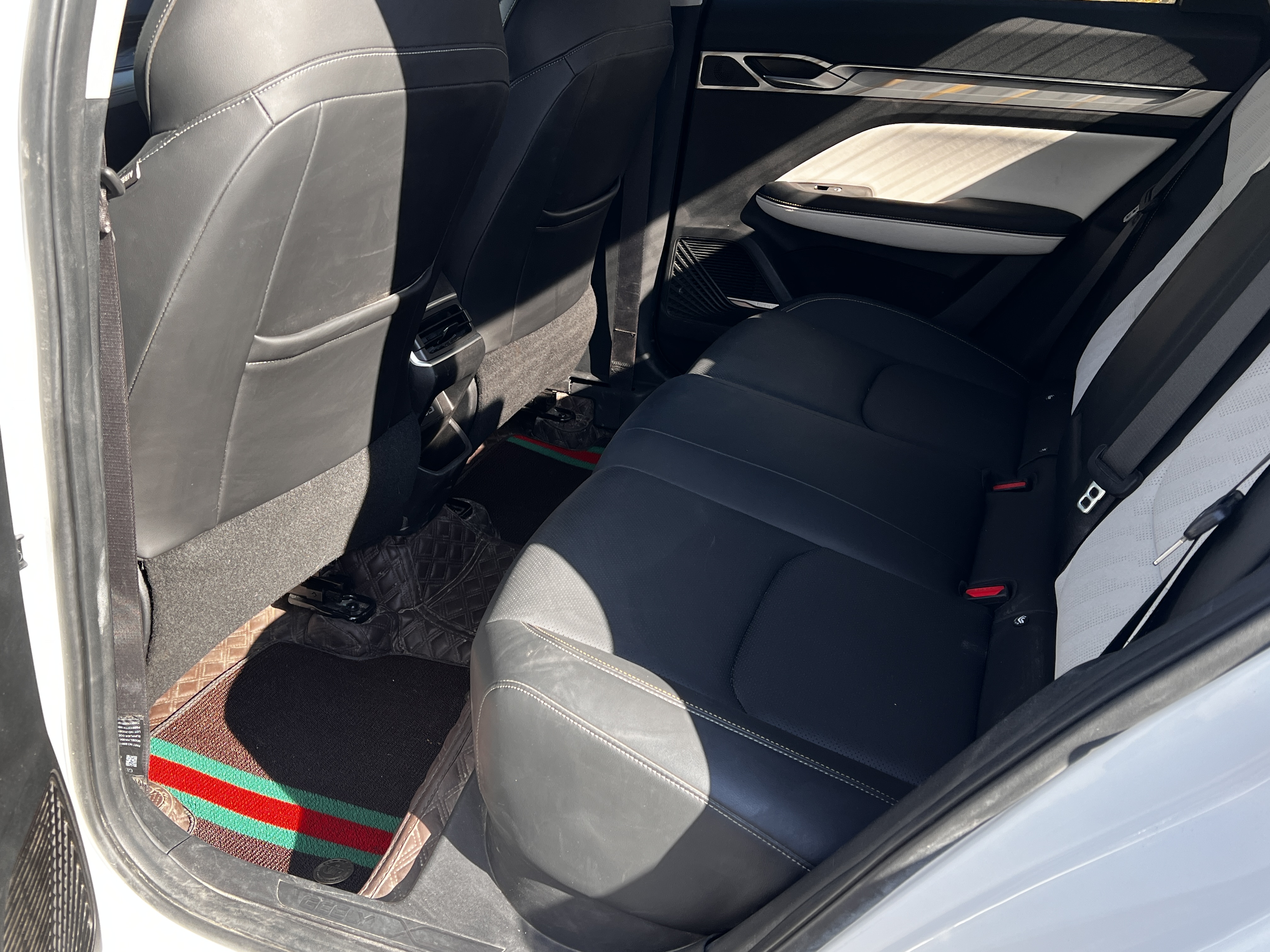 GEELY Emgrand L 2022 immagine di auto #6