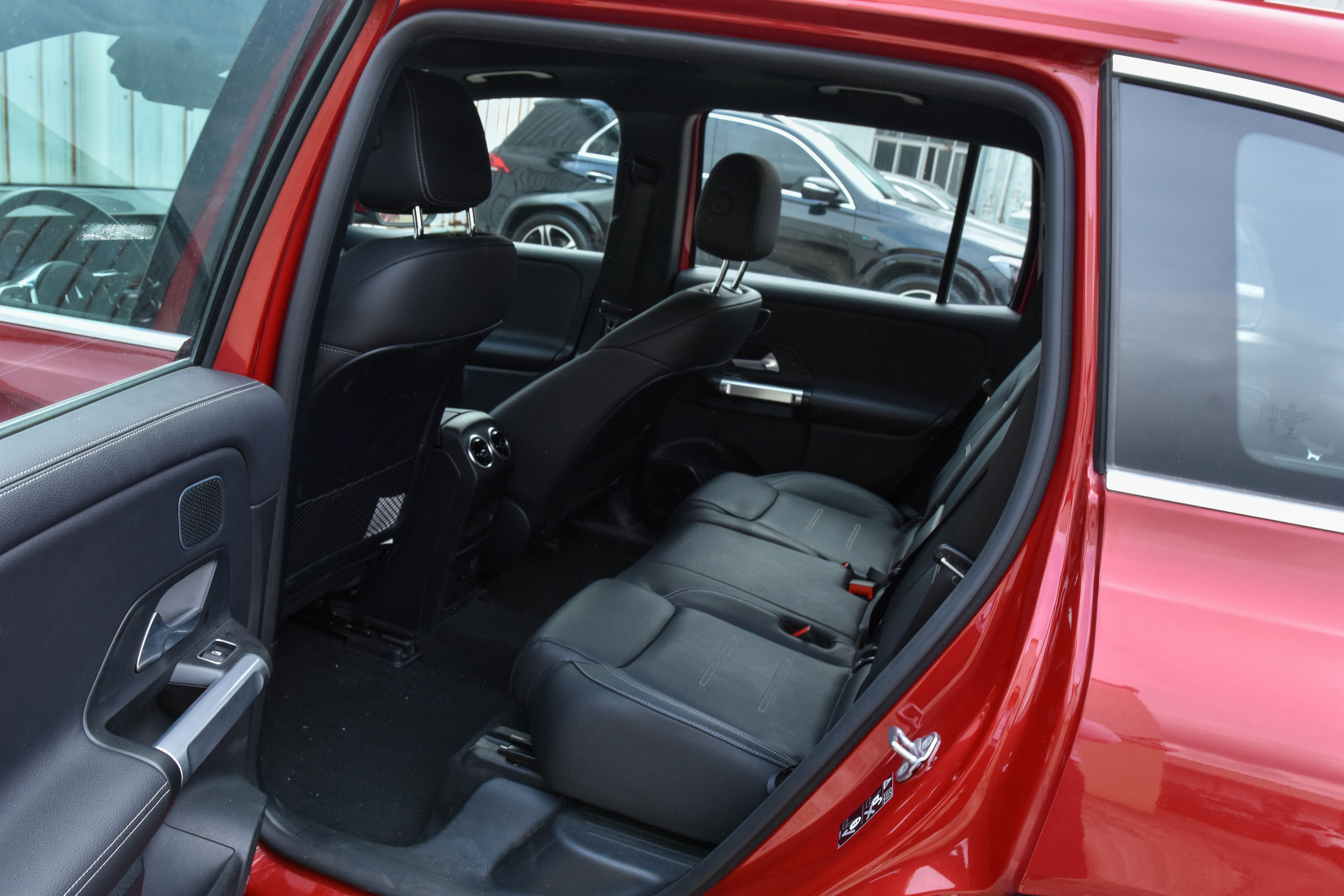 Mercedes-Benz EQB Class 2025 #6 Mercedes-Benz EQB Class 2025 car image #6