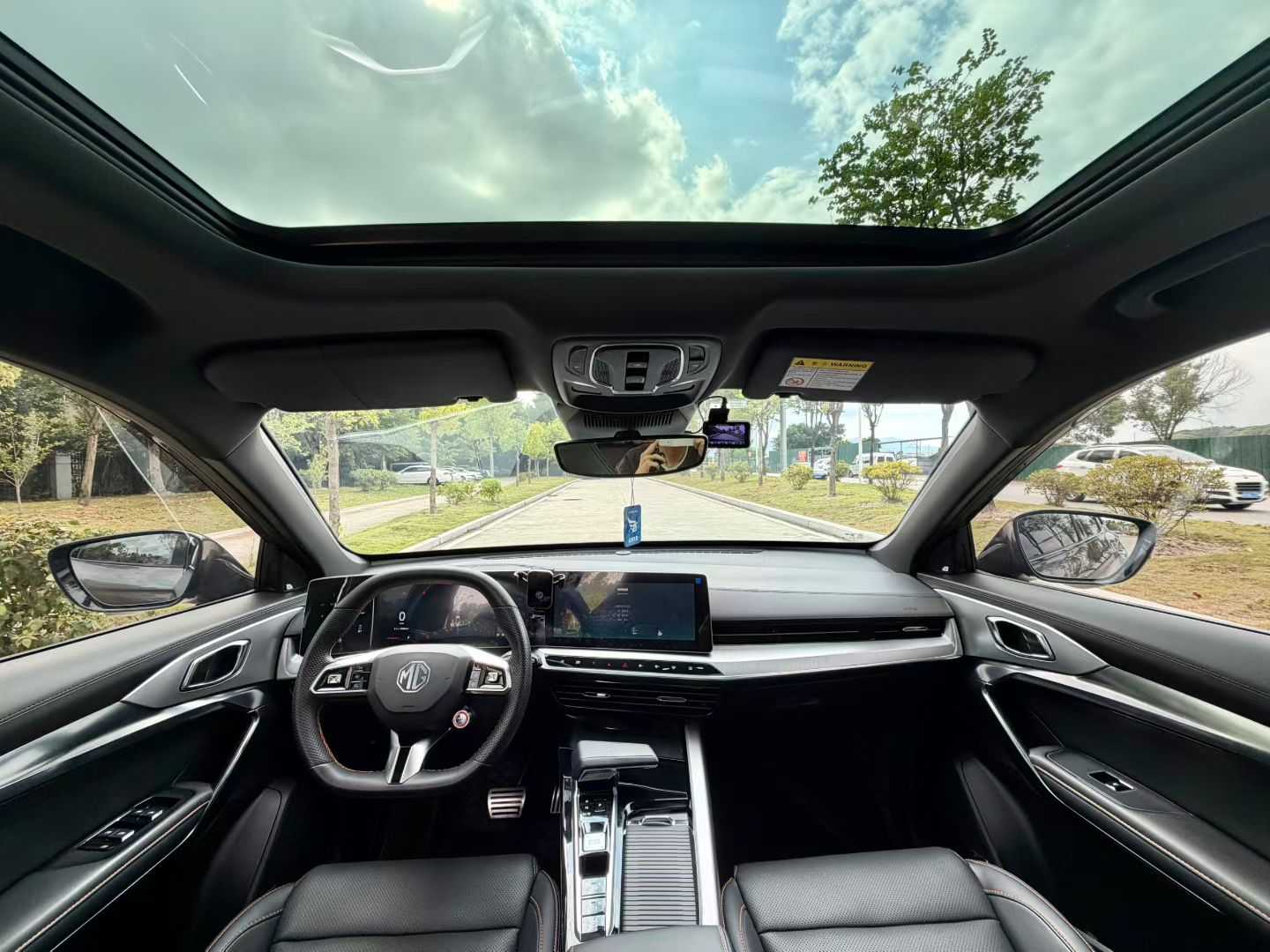 MG ONE 2023 immagine di auto #6