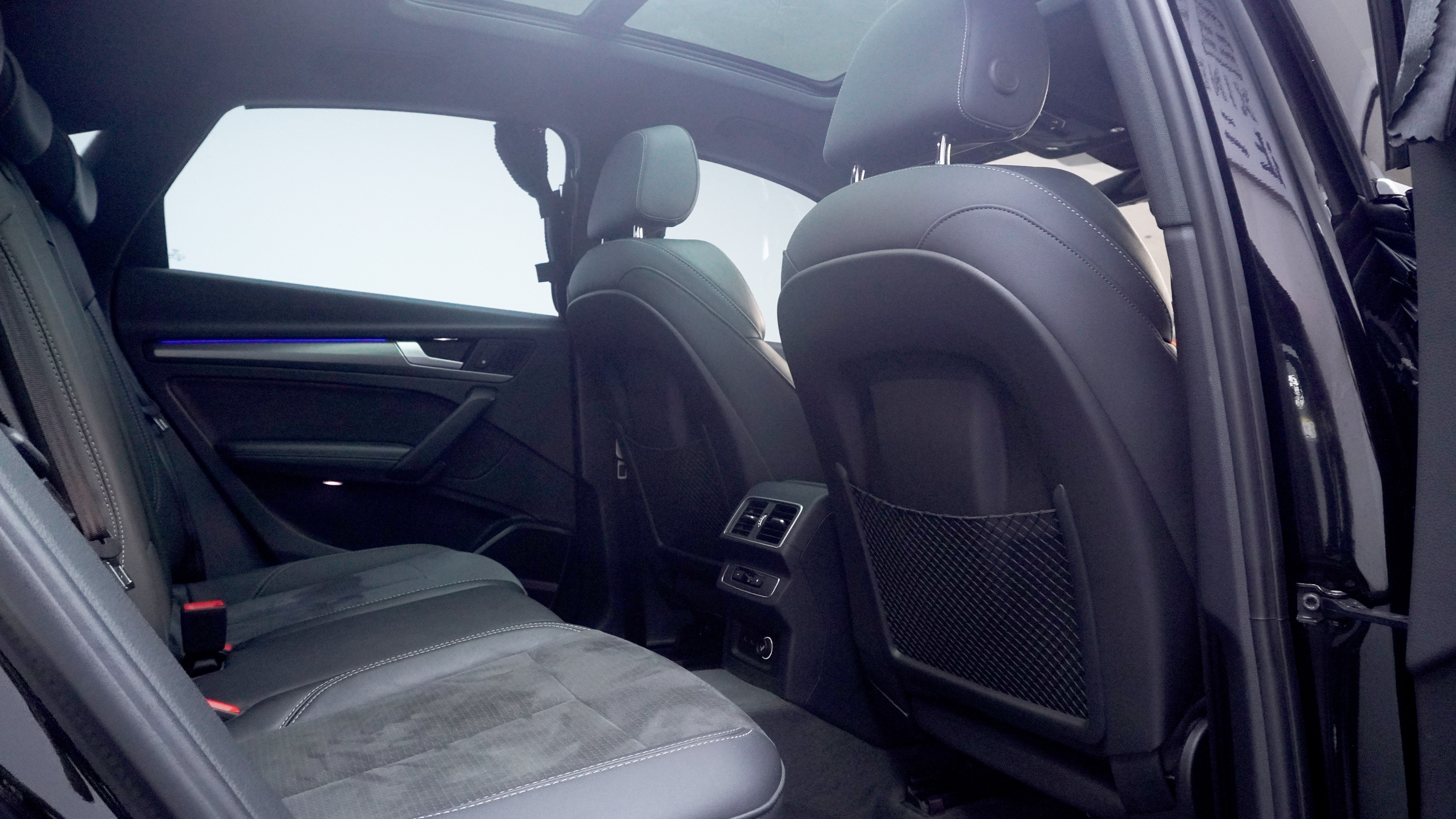 Audi Q5L Sportback 2022 immagine di auto #6