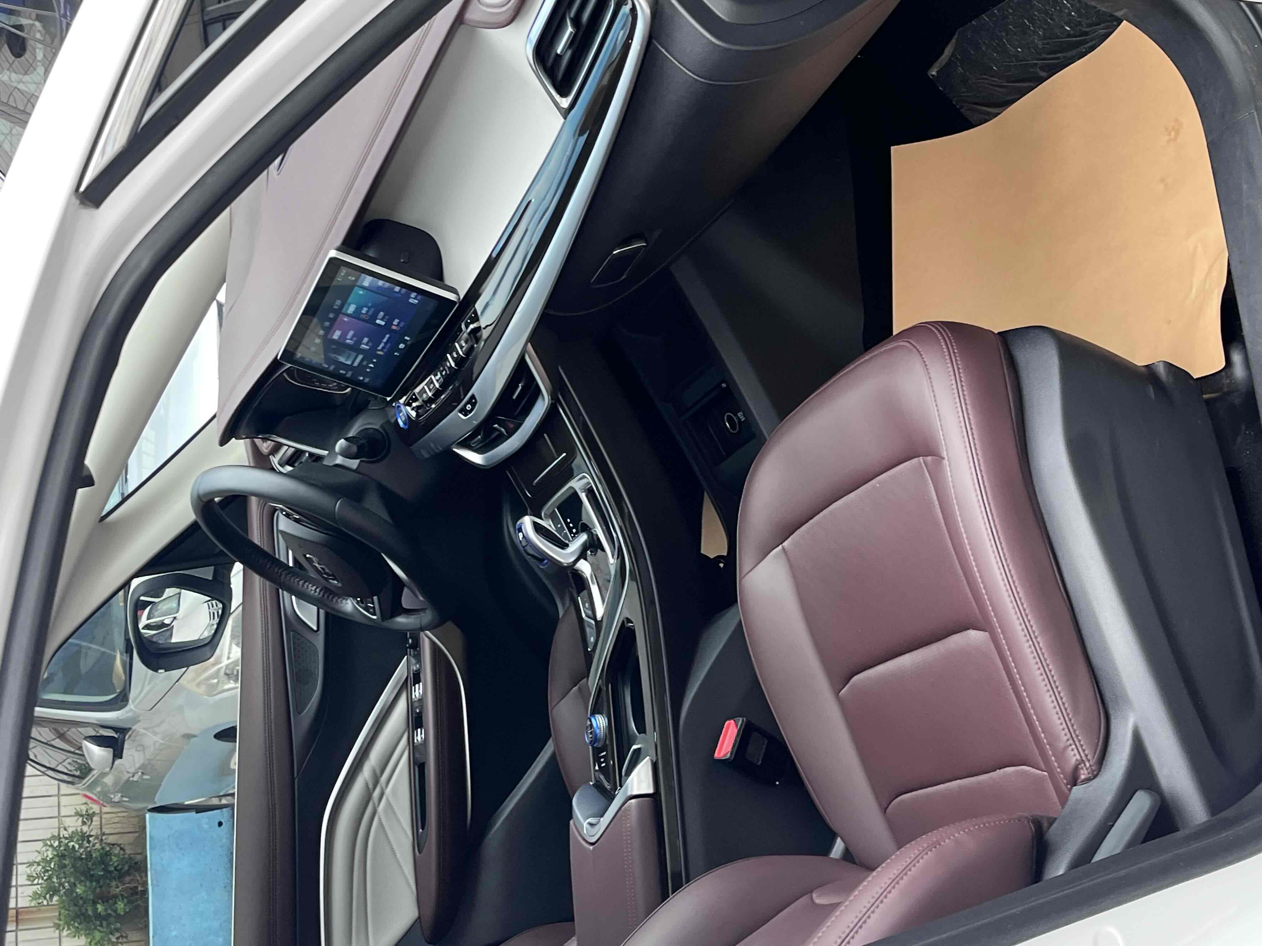 GEELY JiaJi New Energy 2022 car image #6