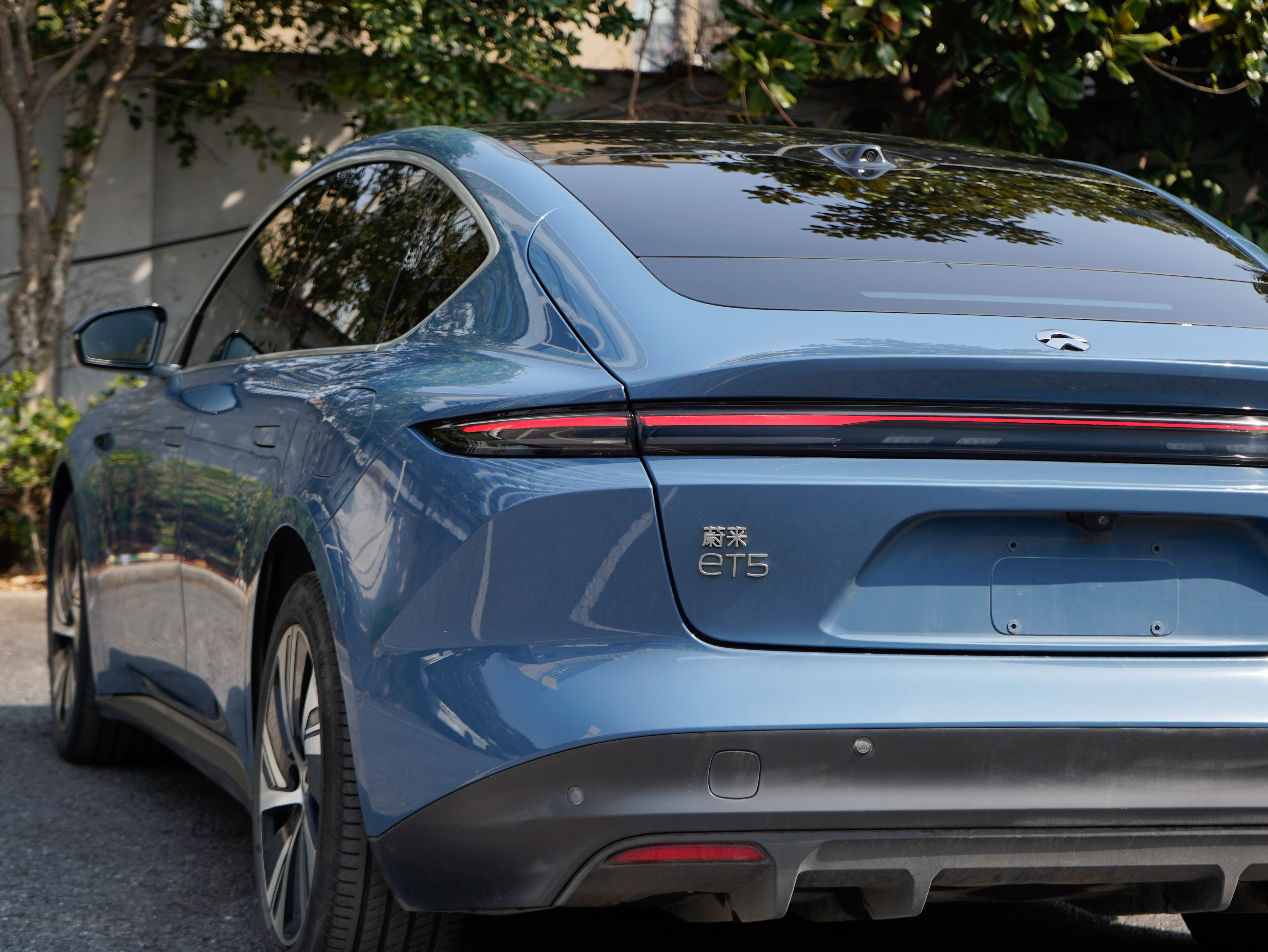 NIO ET5 2022 car image #6