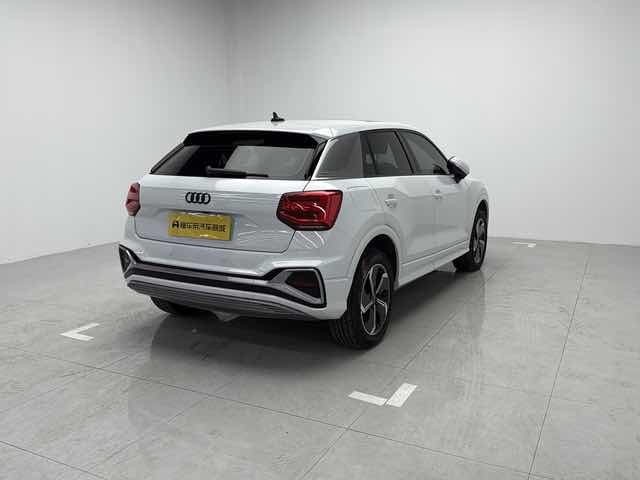 Q2L e-tron 2022 #6 Q2L e-tron 2022 car image #6