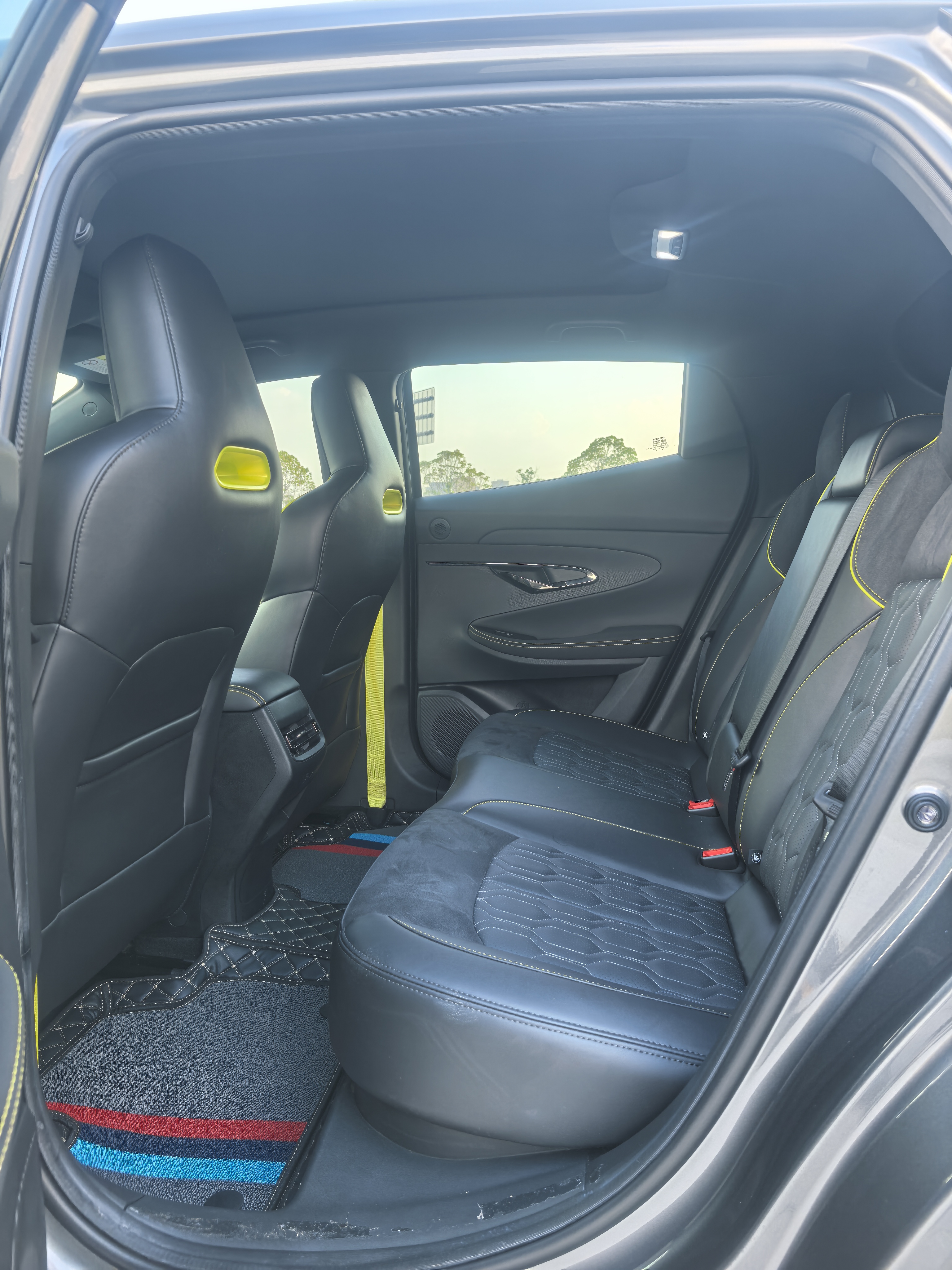 Changan UNI-T 2022 صورة سيارة #6