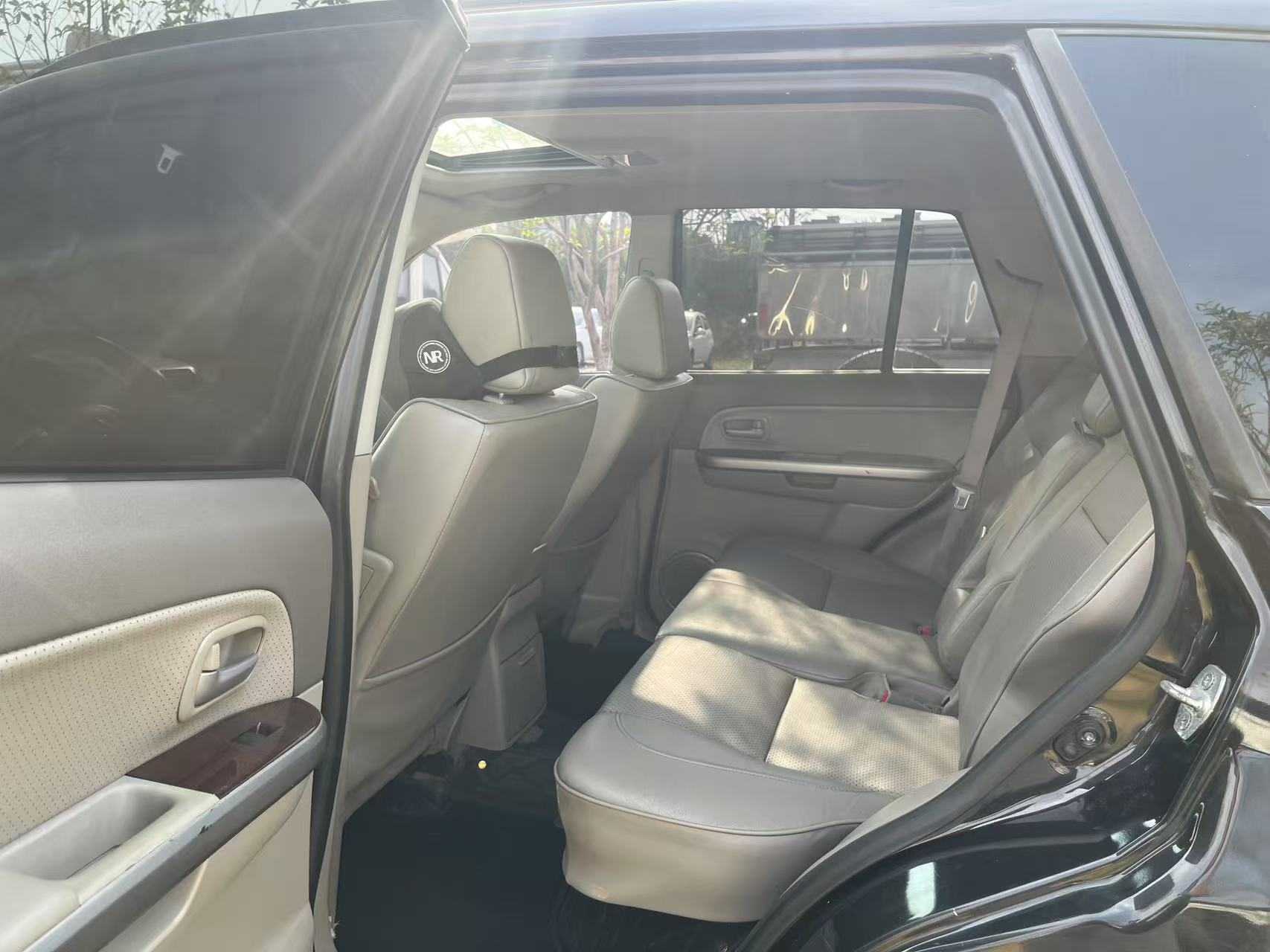 铃木 超级维特拉 2011 汽车图片 #6