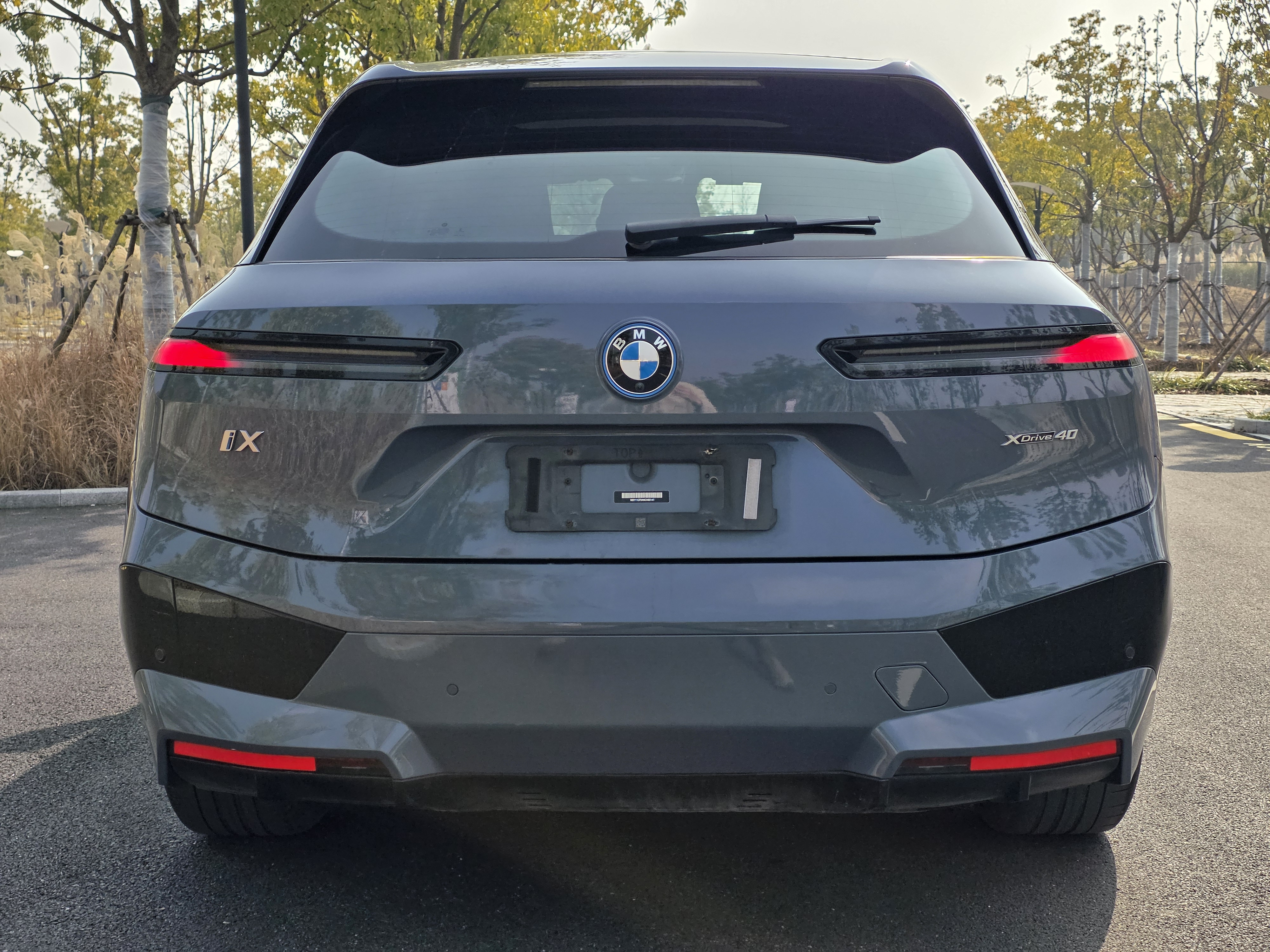 BMW iX 2022 #6 BMW iX 2022 car image #6