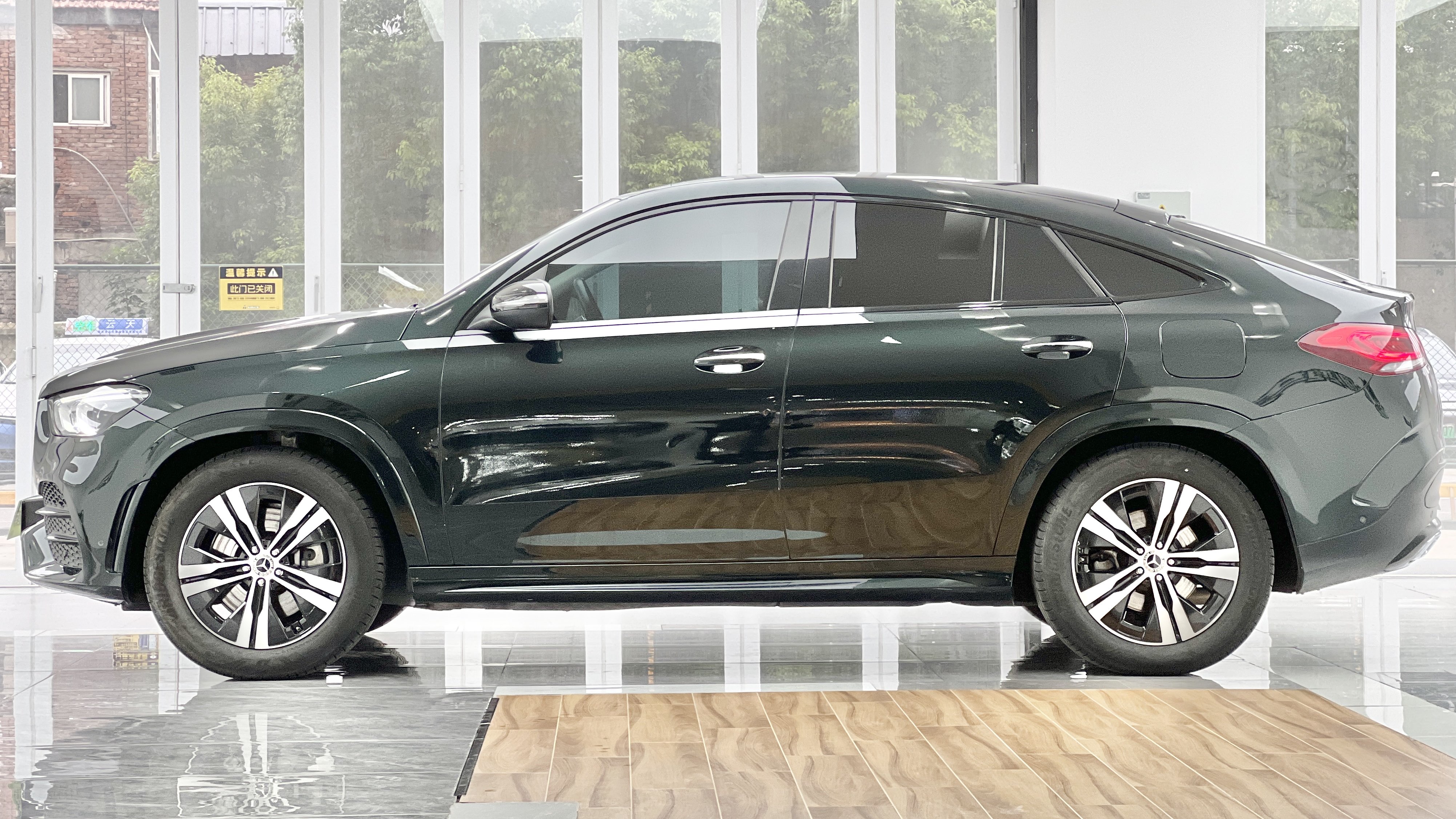 奔驰 奔驰GLE轿跑新能源 2022 汽车图片 #6