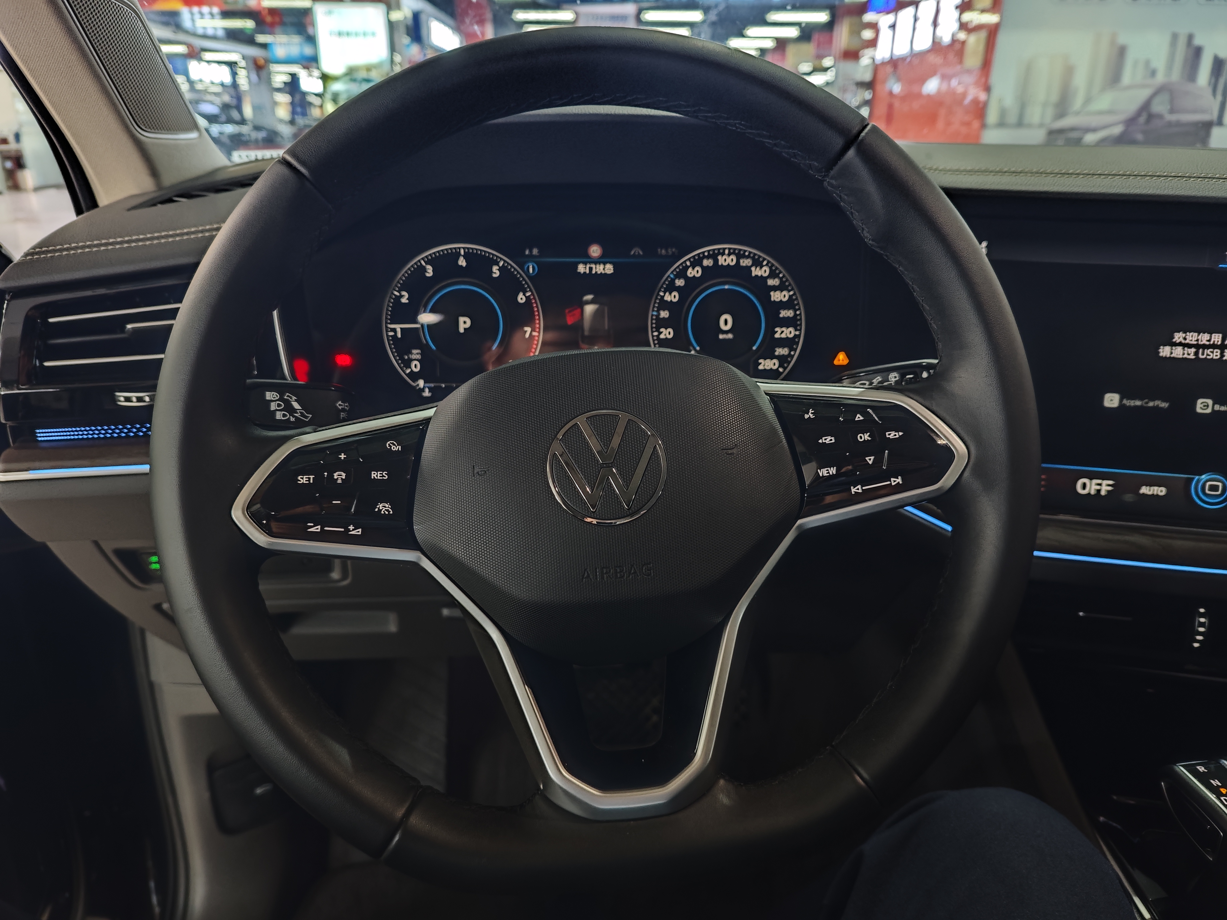 Volkswagen Touareg 2022 car image #6