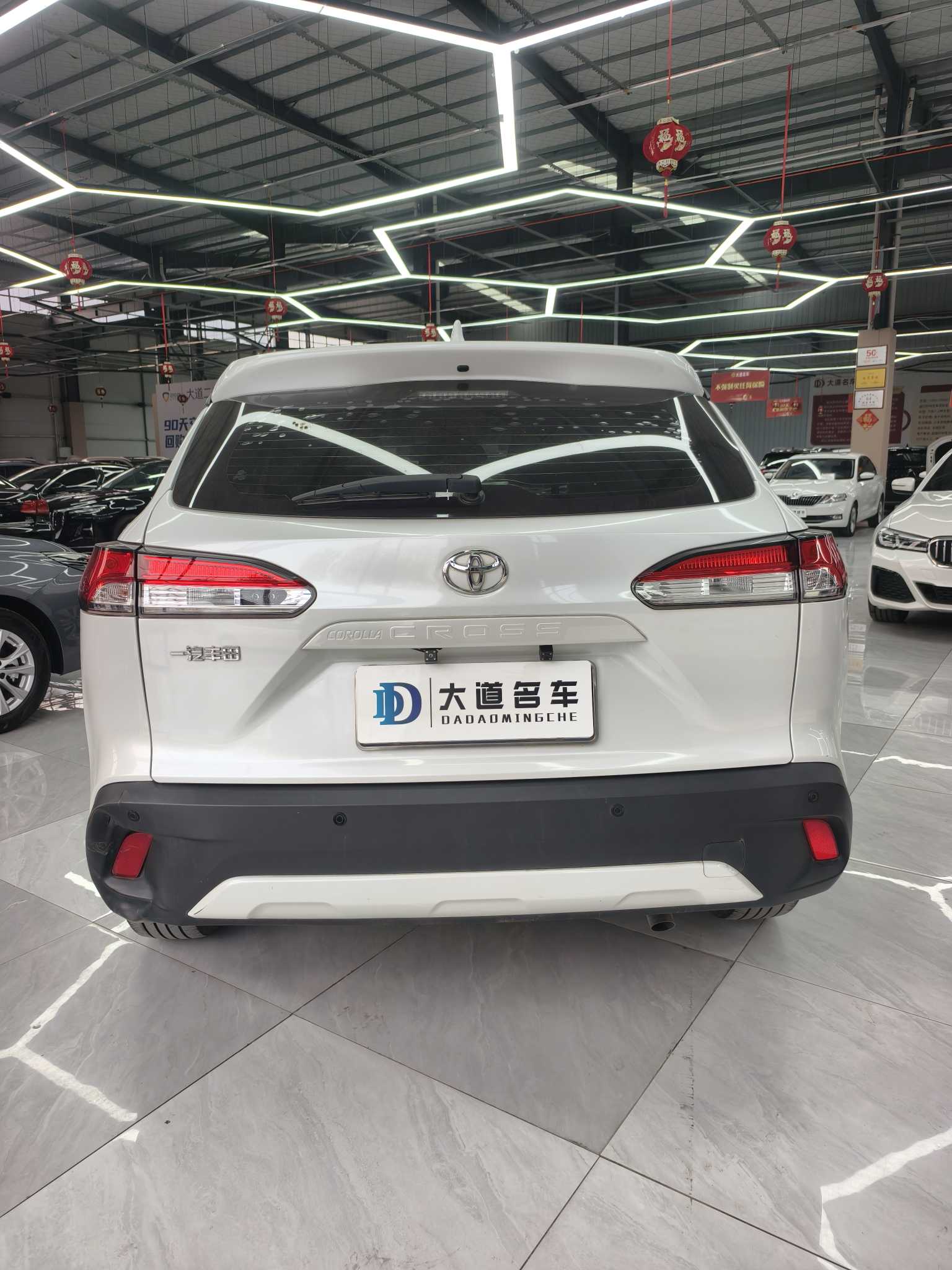 Toyota Corolla Cross 2022 #6 Toyota Corolla Cross 2022 car image #6