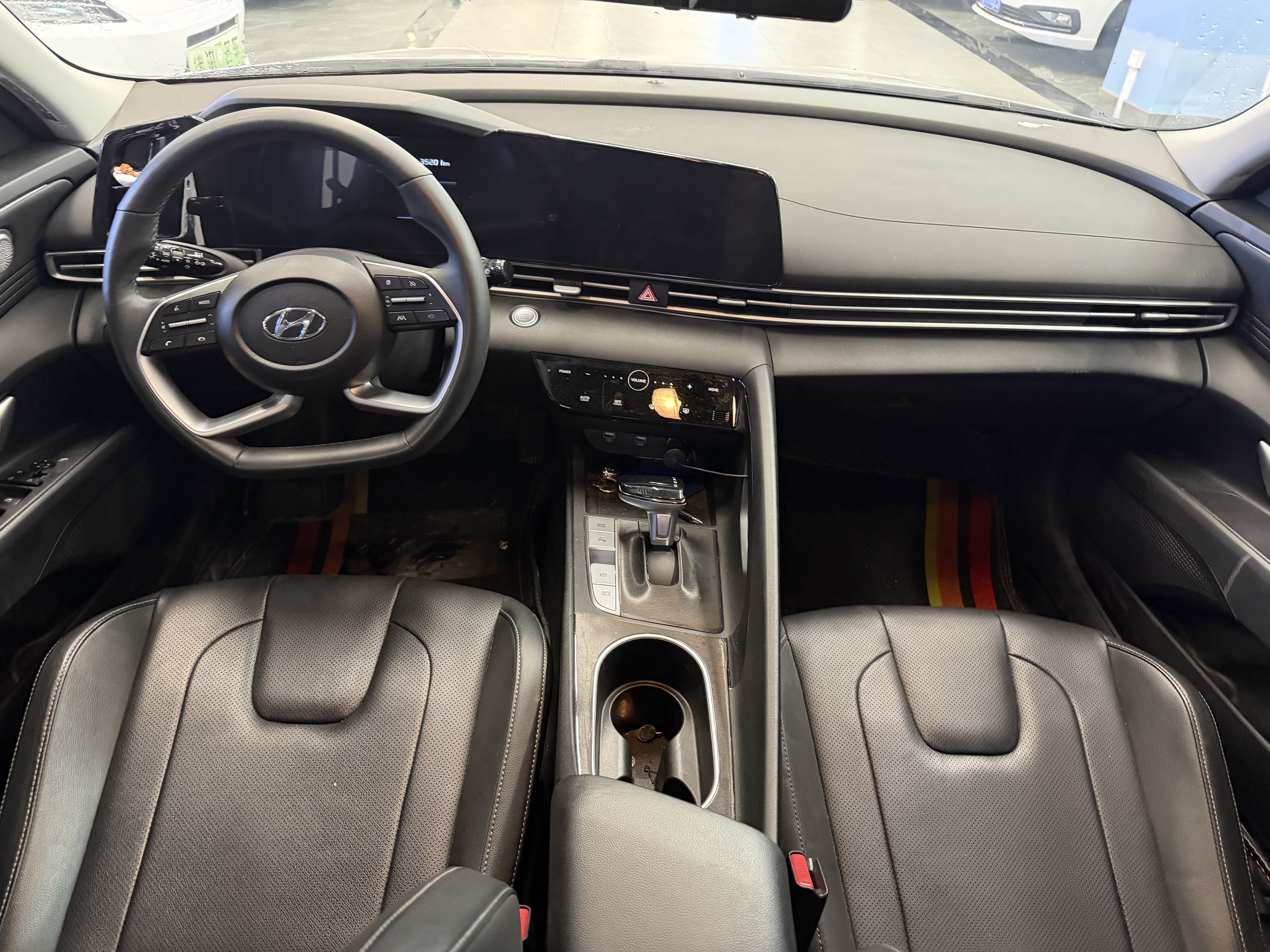 Hyundai Elantra 2023 car image #6